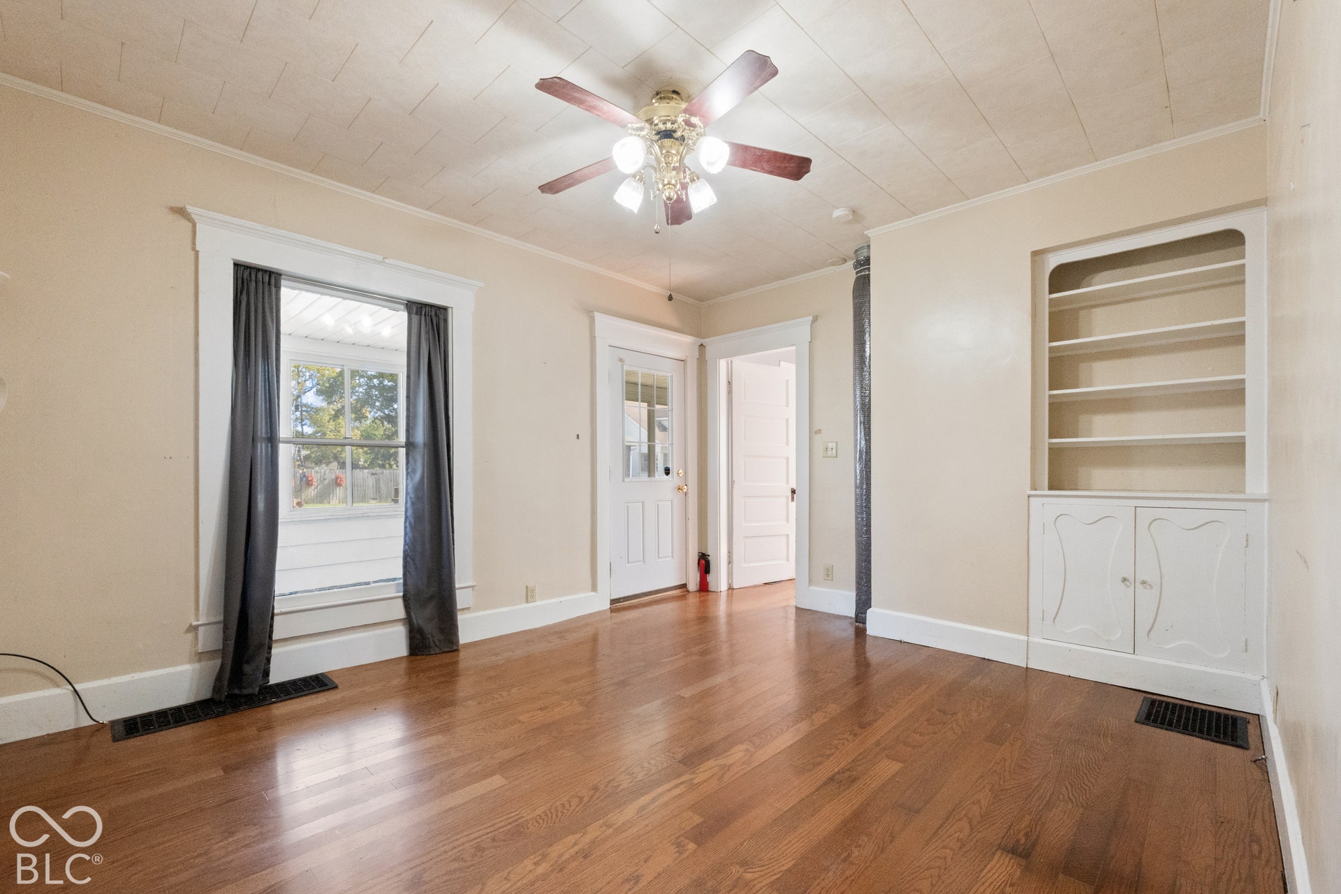 2423 Fletcher Street, Anderson, IN 46016