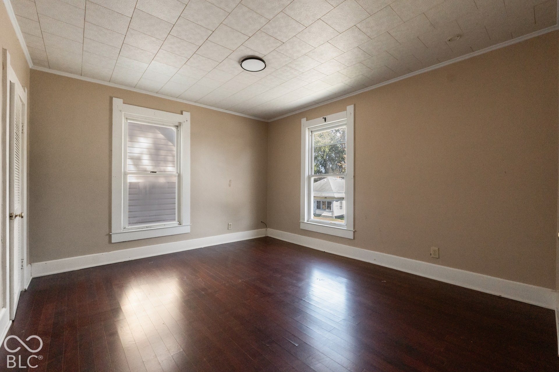 2423 Fletcher Street, Anderson, IN 46016