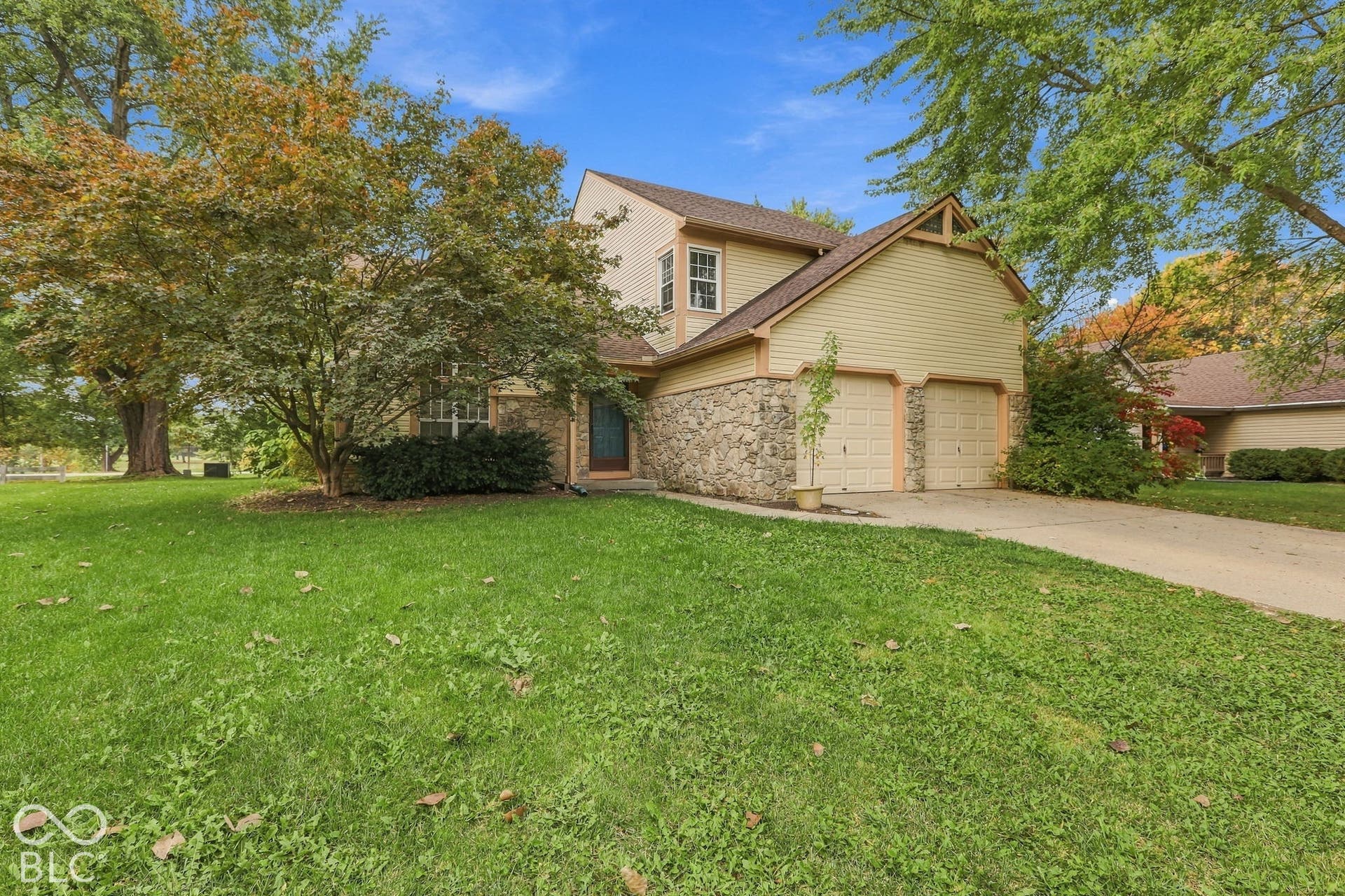 9112 Fireside Drive, Indianapolis, IN 46250