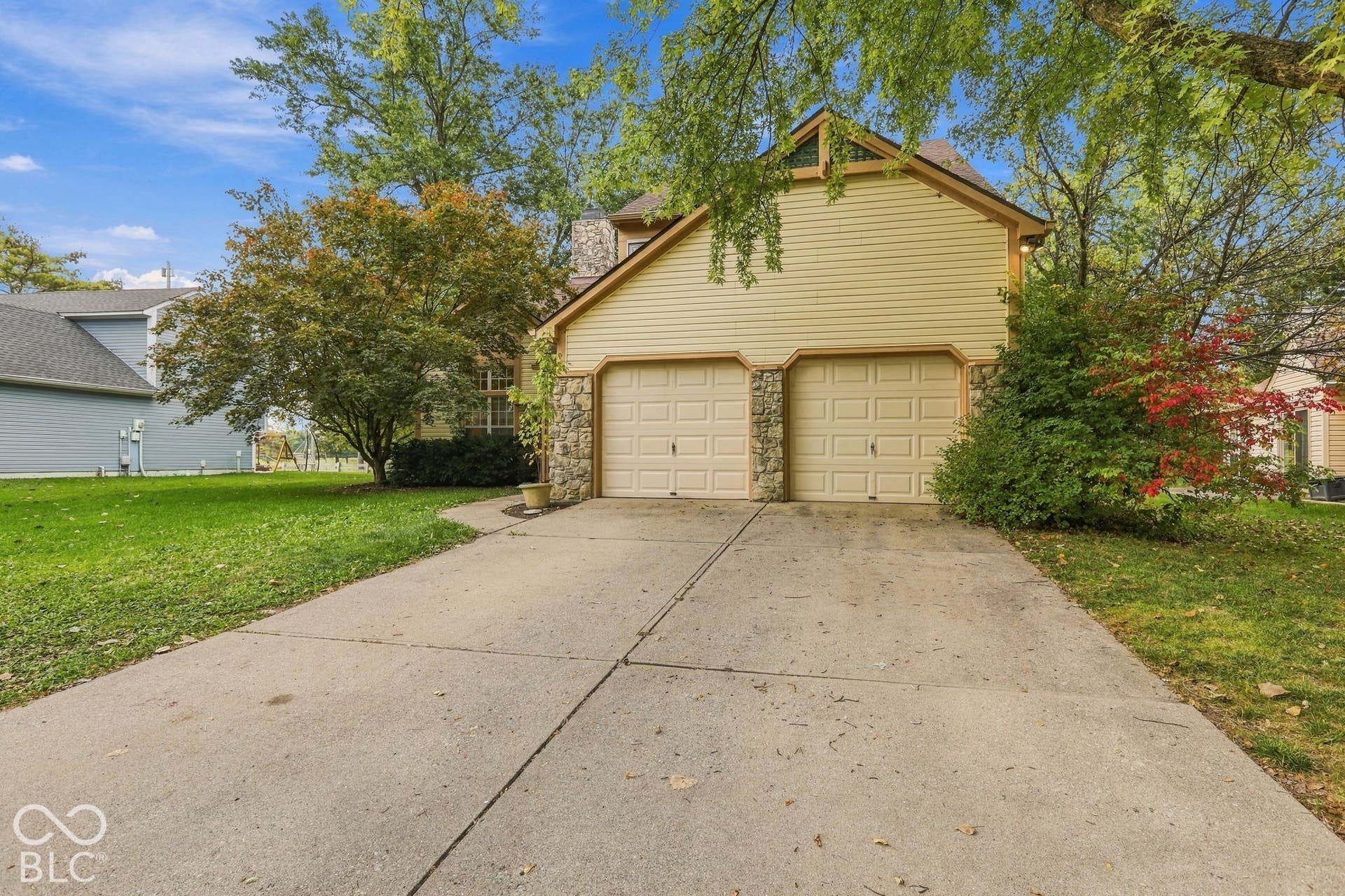 9112 Fireside Drive, Indianapolis, IN 46250