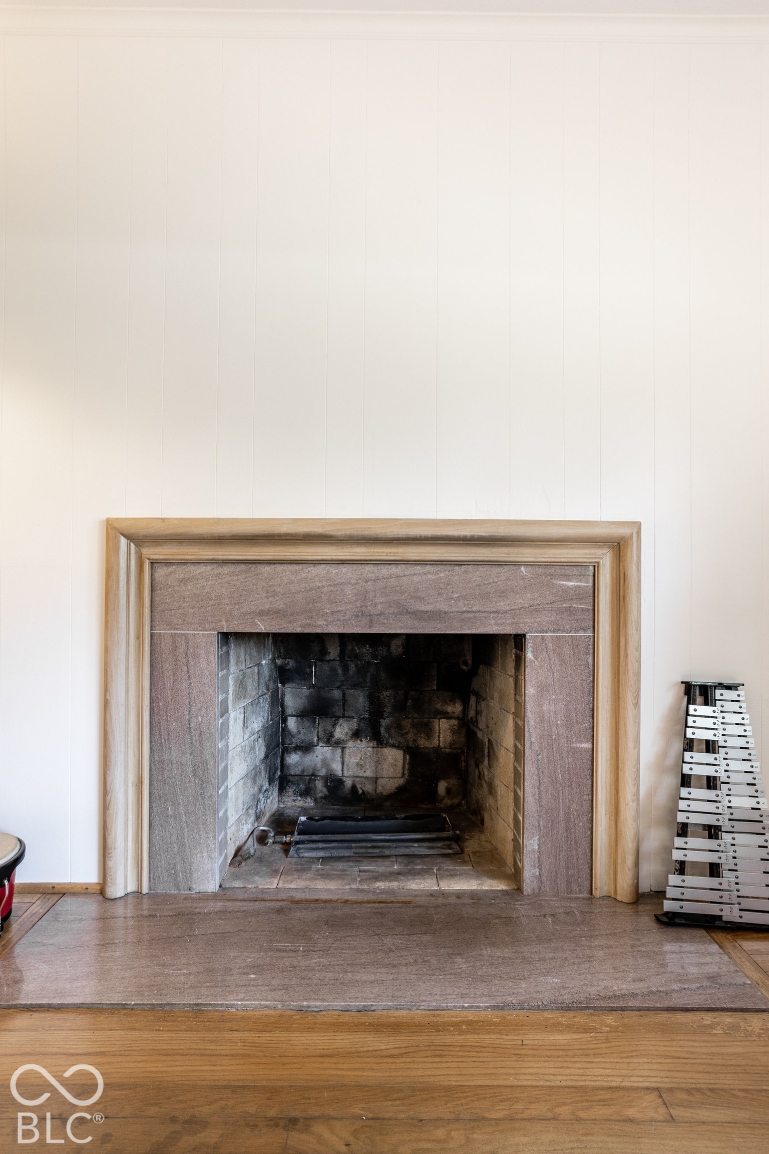 5280 E Fall Creek Parkway North Drive, Indianapolis, IN 46220 Fireplace