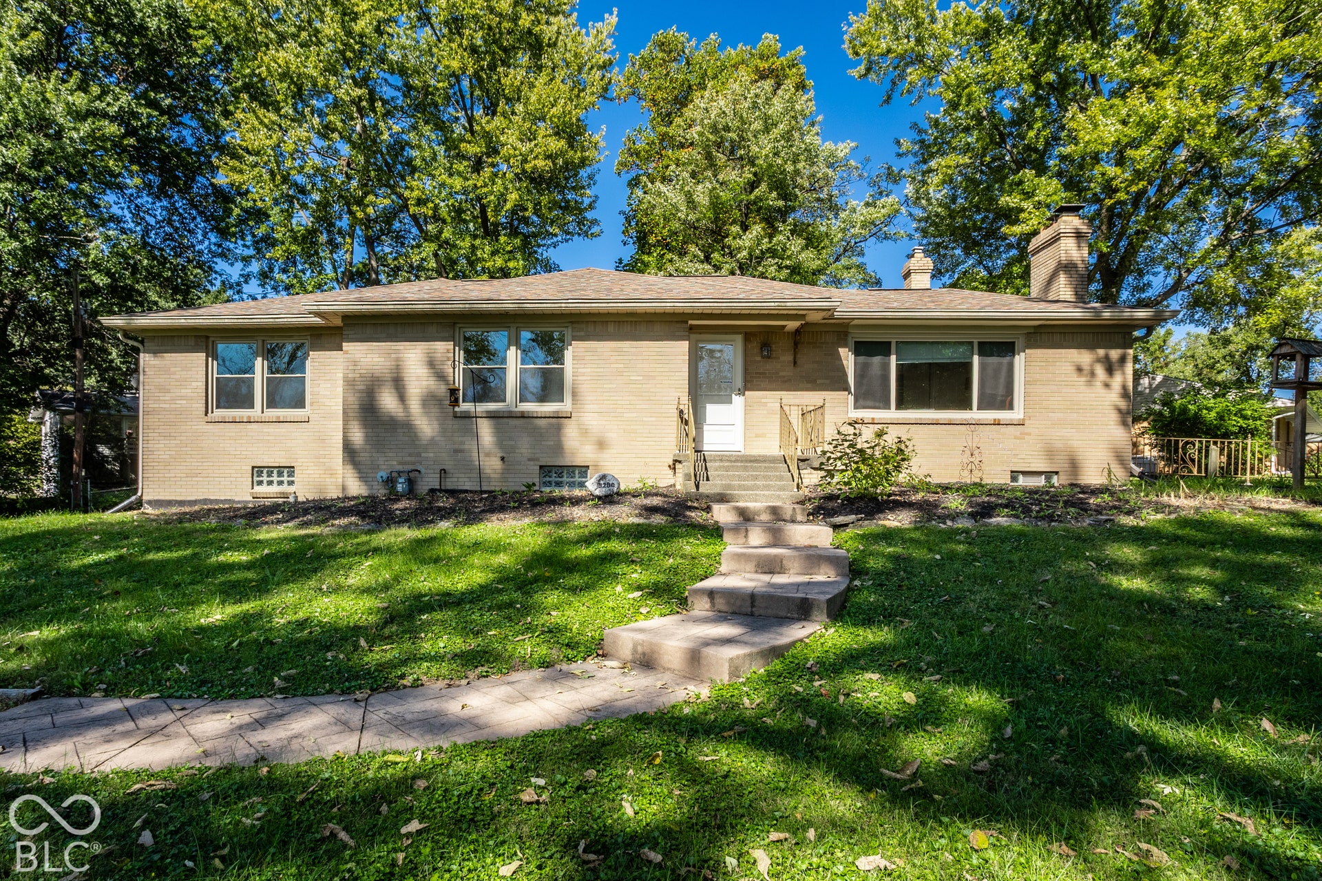 5280 E Fall Creek Parkway North Drive, Indianapolis, IN 46220 Welcome Home!