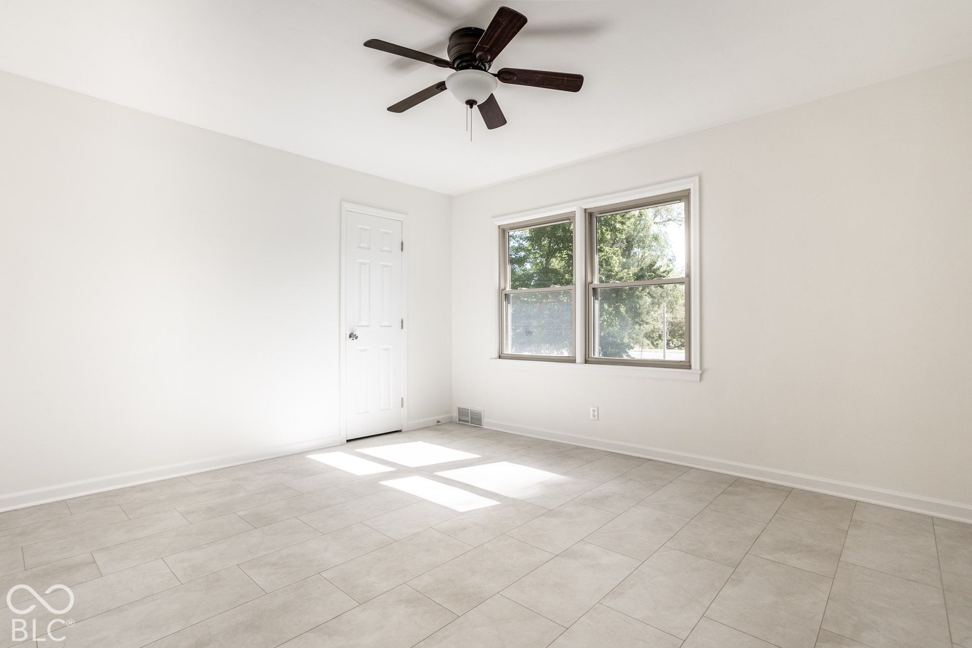 5280 E Fall Creek Parkway North Drive, Indianapolis, IN 46220 Bedroom