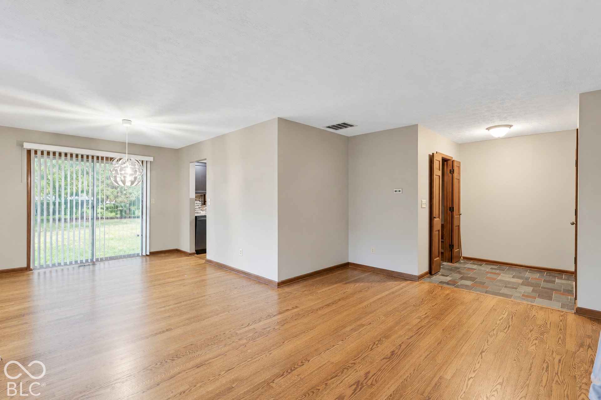 7652 Lindsay Drive, Indianapolis, IN 46214