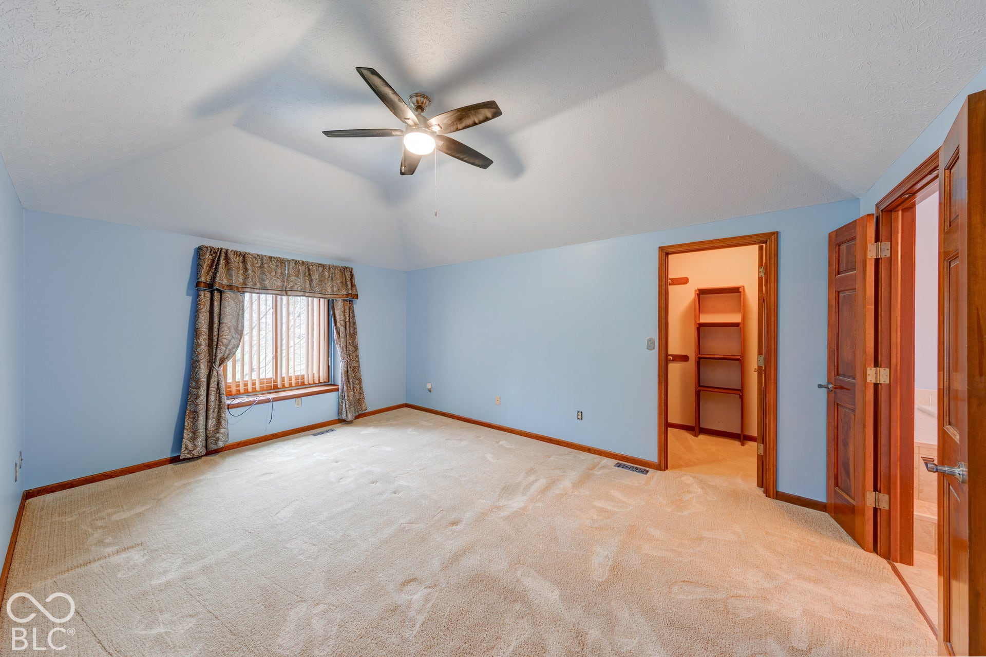 7044 Oakbay Drive, Noblesville, IN 46062