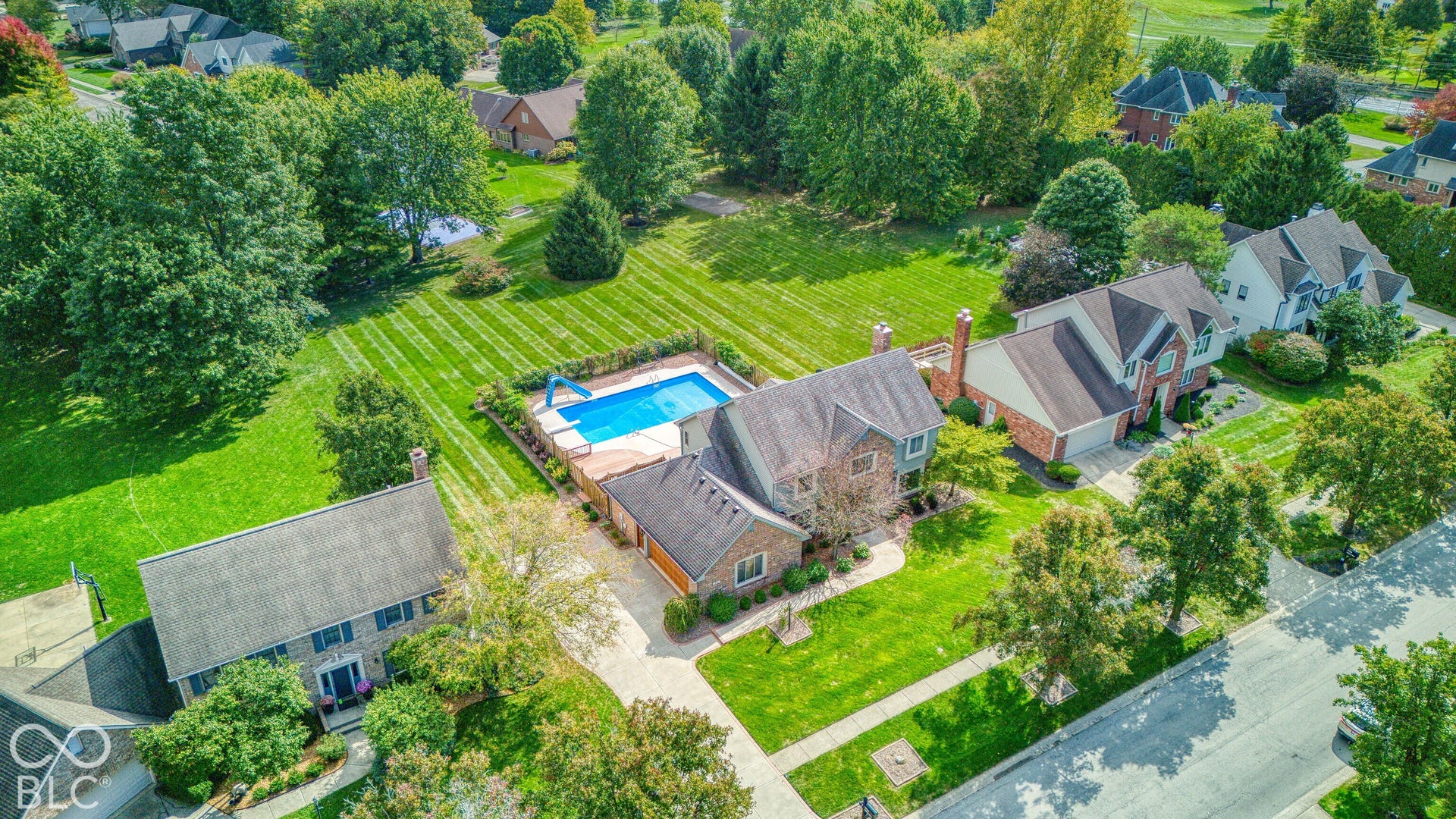 7044 Oakbay Drive, Noblesville, IN 46062