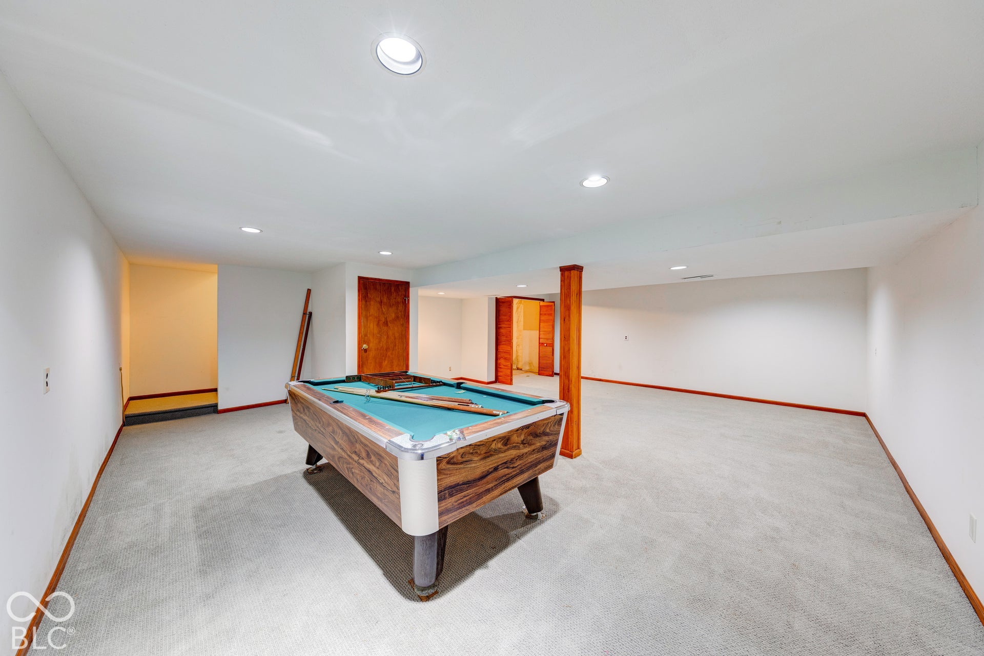 7044 Oakbay Drive, Noblesville, IN 46062