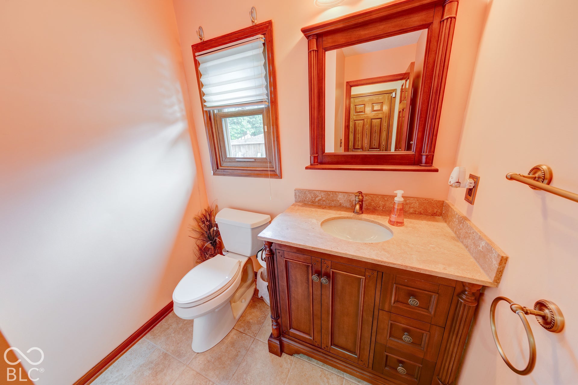 7044 Oakbay Drive, Noblesville, IN 46062