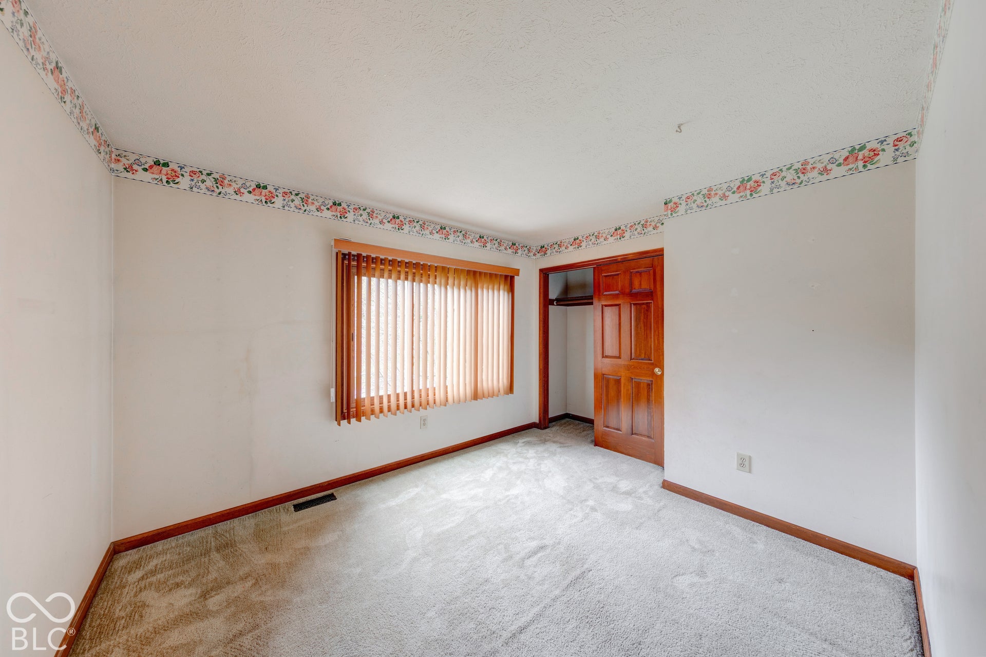 7044 Oakbay Drive, Noblesville, IN 46062