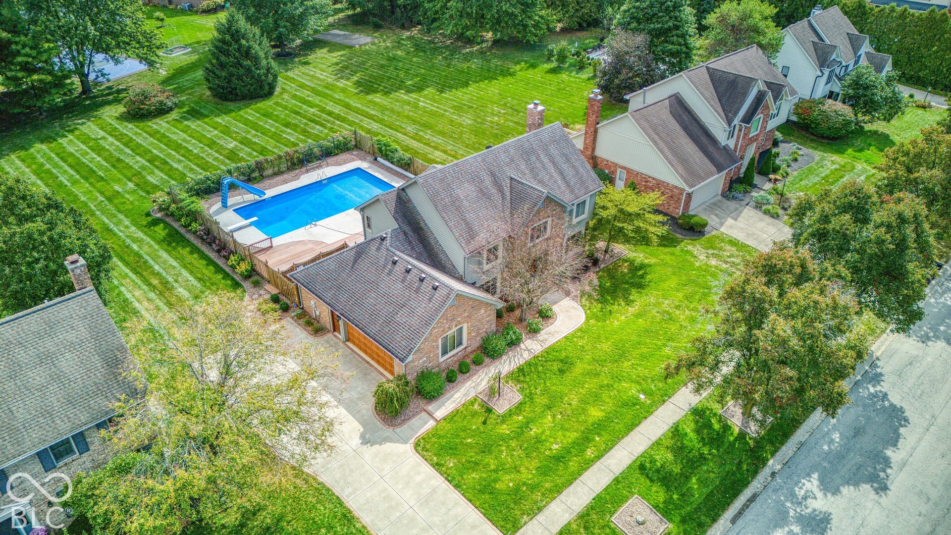7044 Oakbay Drive, Noblesville, IN 46062