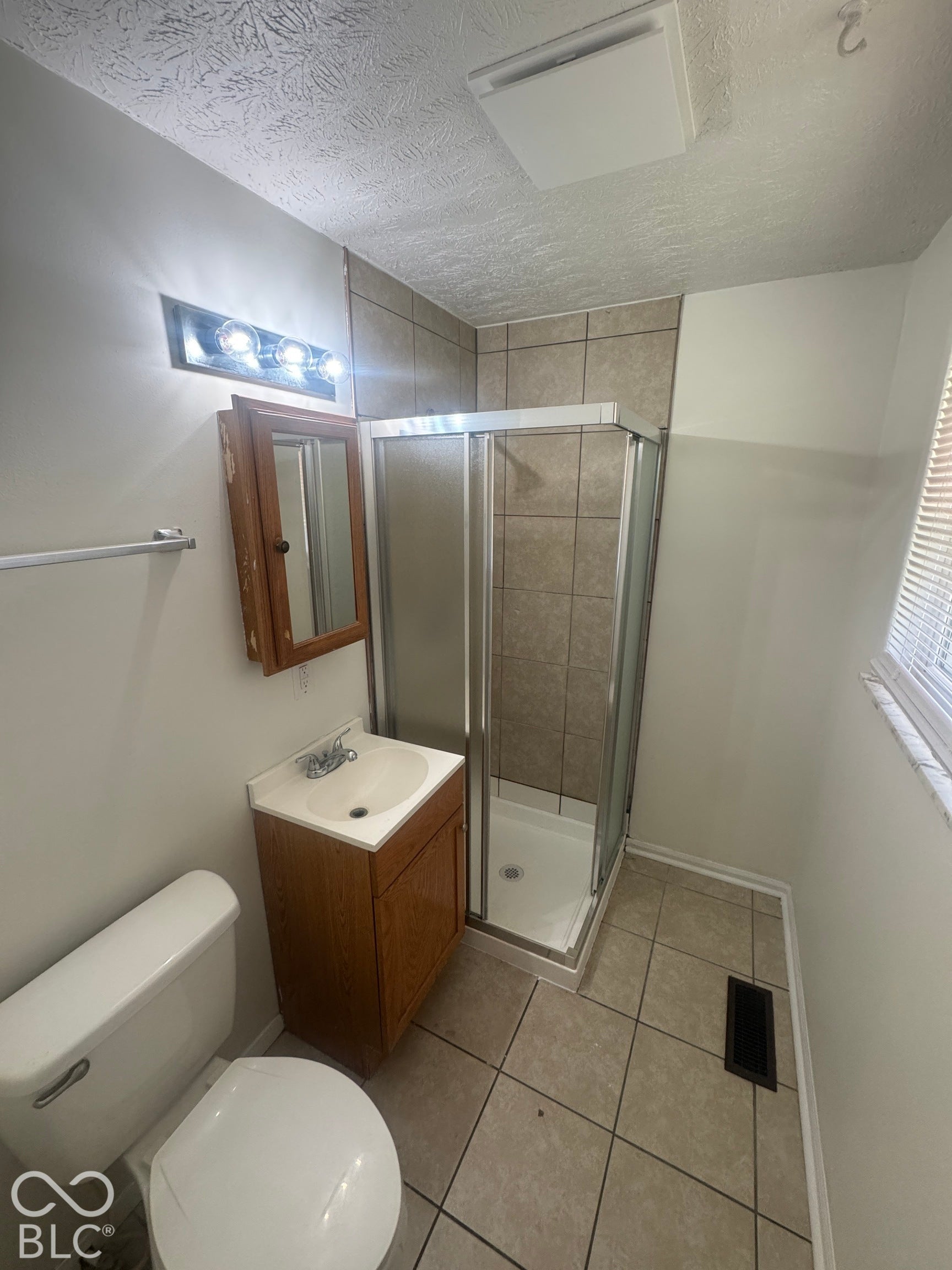 2905 Shady Oak, Indianapolis, IN 46229