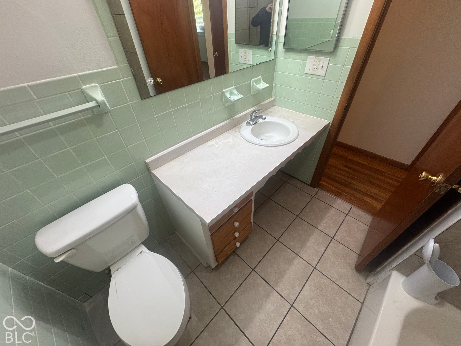 2905 Shady Oak, Indianapolis, IN 46229