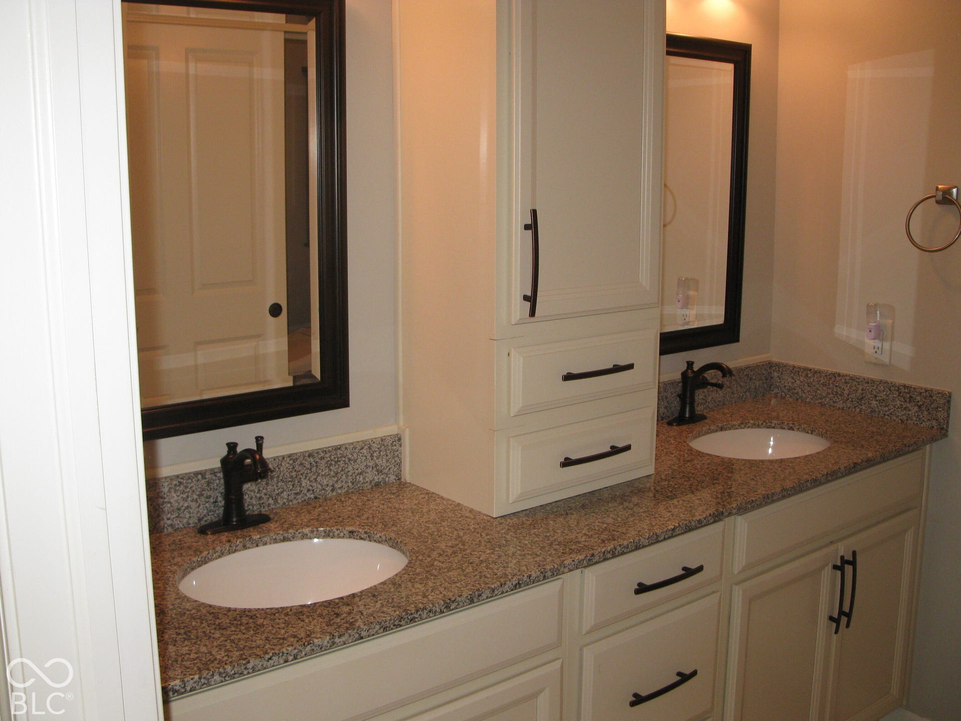 17383 Haxby Lane, Westfield, IN 46074 17383 Haxby Lane, Westfield, IN 46074