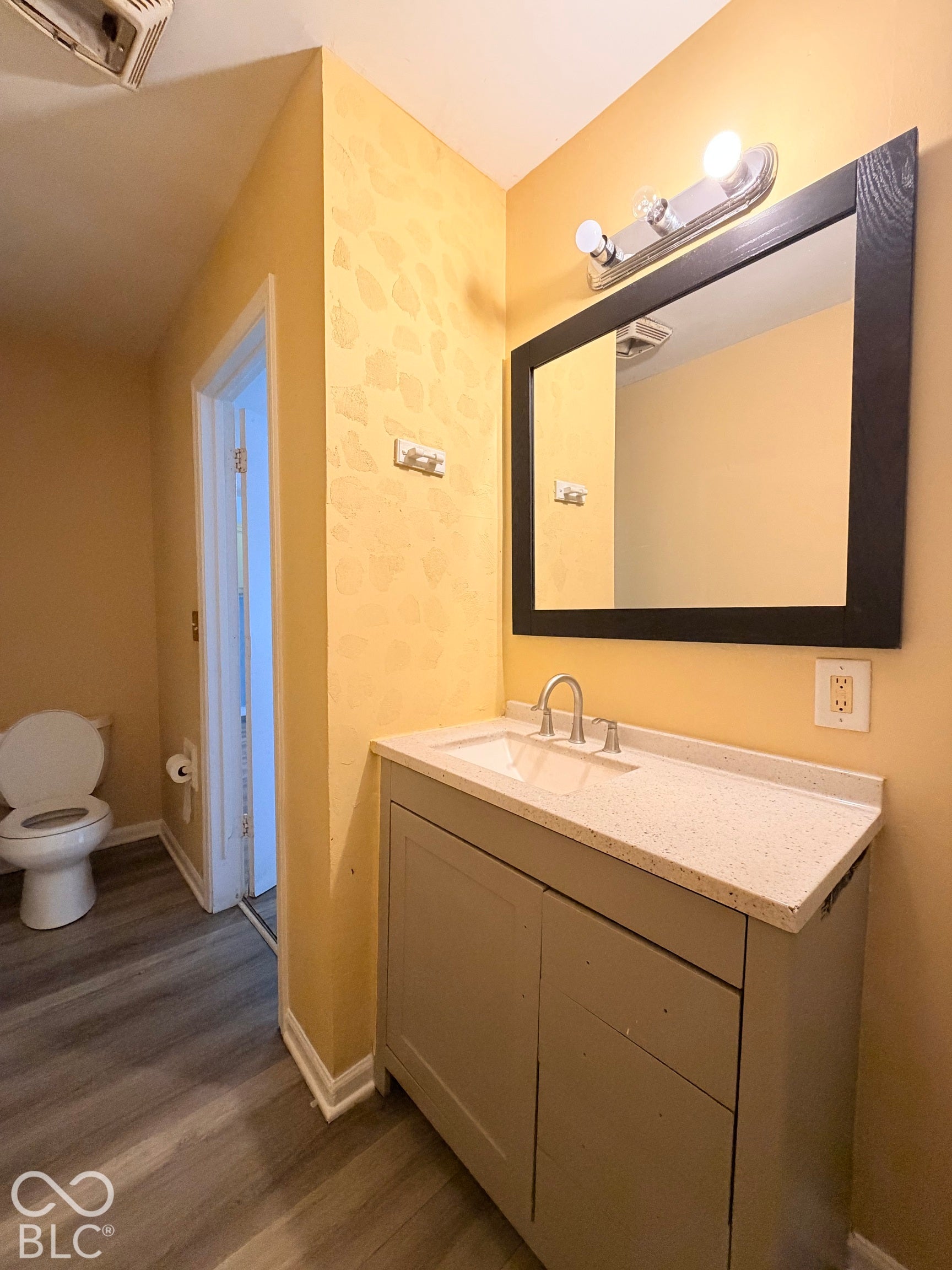 2430 Foltz Street, Indianapolis, IN 46241