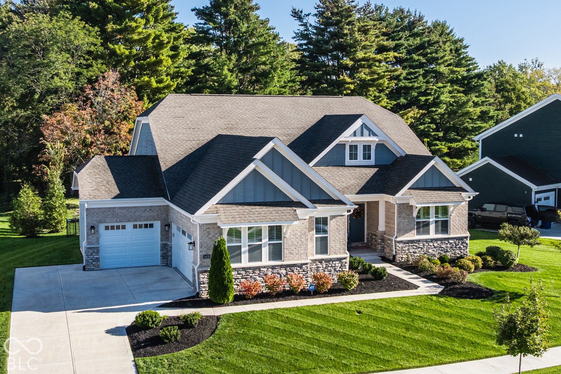 5419 Pembridge Lane, Zionsville, IN 46077