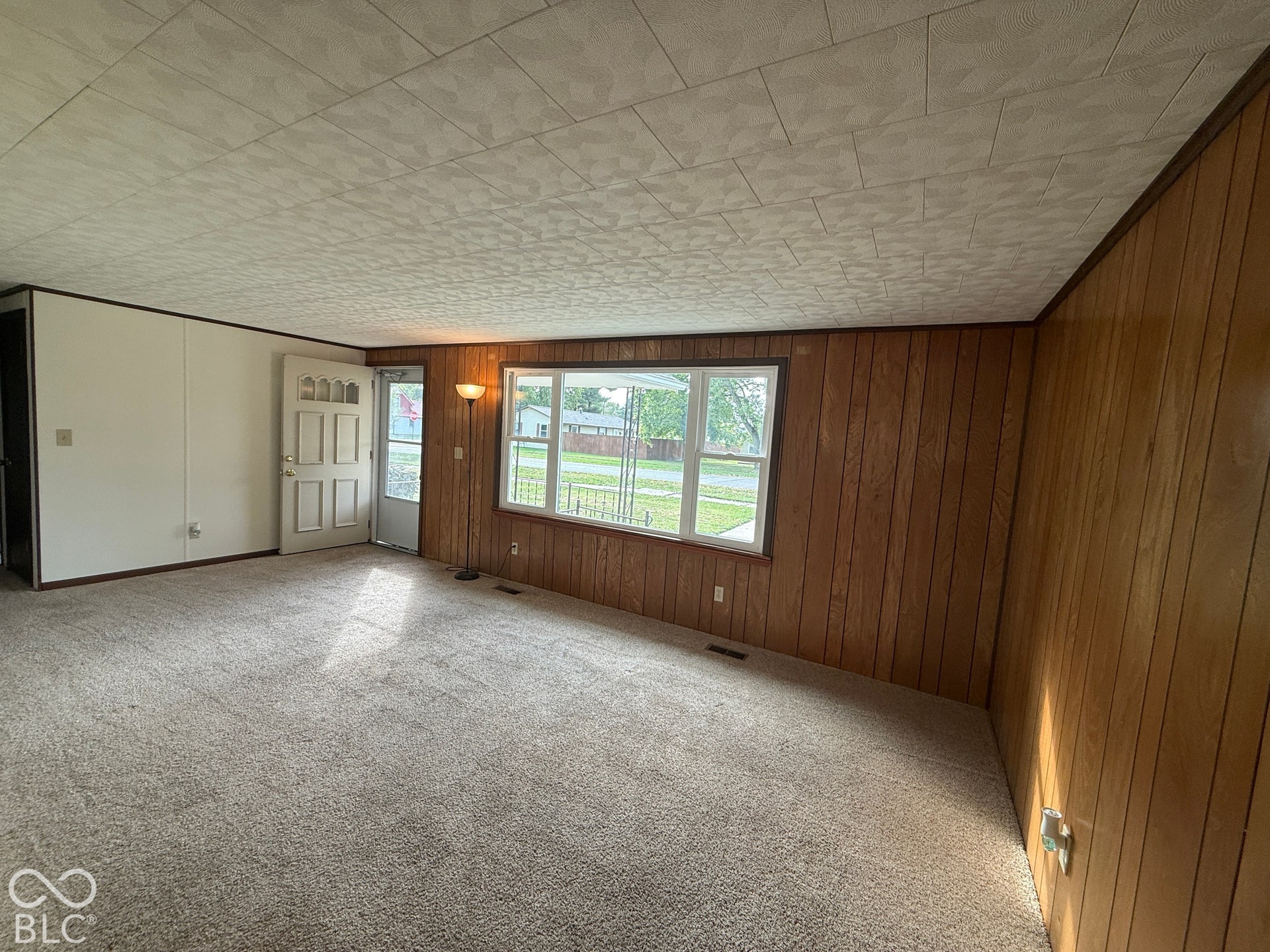 214 E Plum Street, Linden, IN 47955