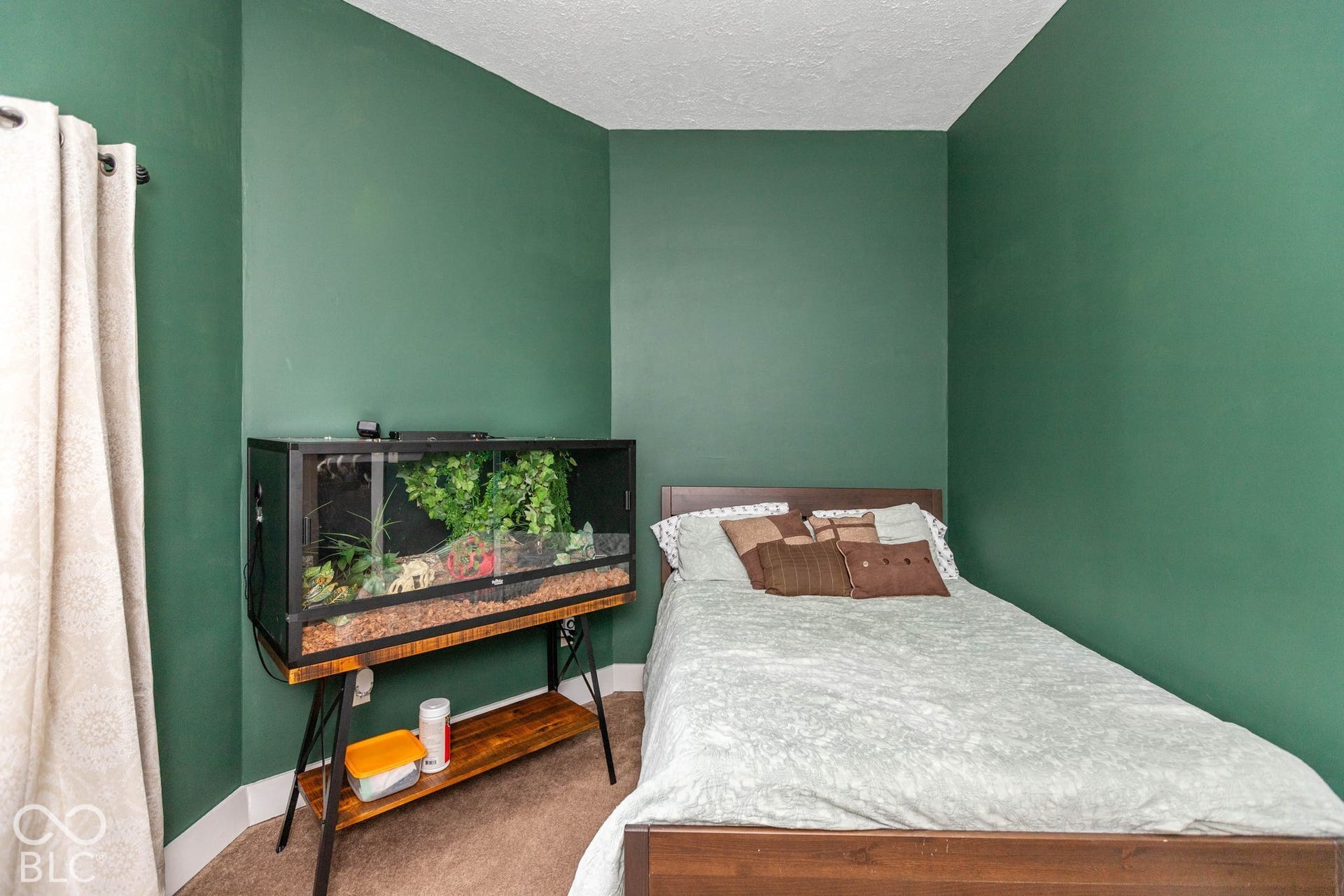 418 S Pennsylvania Street, Greenfield, IN 46140
