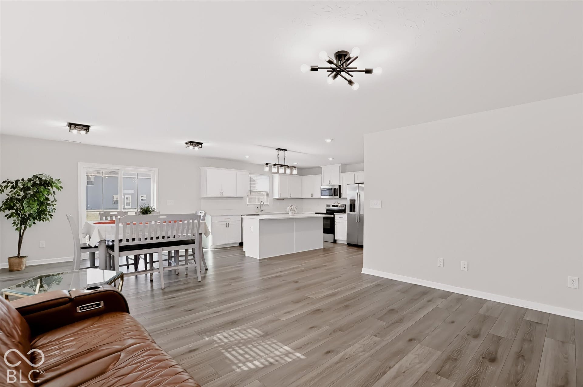 7140 Finley Creek Drive, Whitestown, IN 46075