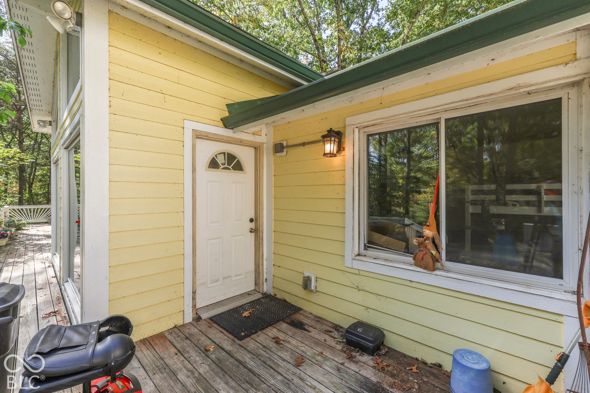 3672 W Hougham Drive, Trafalgar, IN 46181 3672 W Hougham Drive, Trafalgar, IN 46181