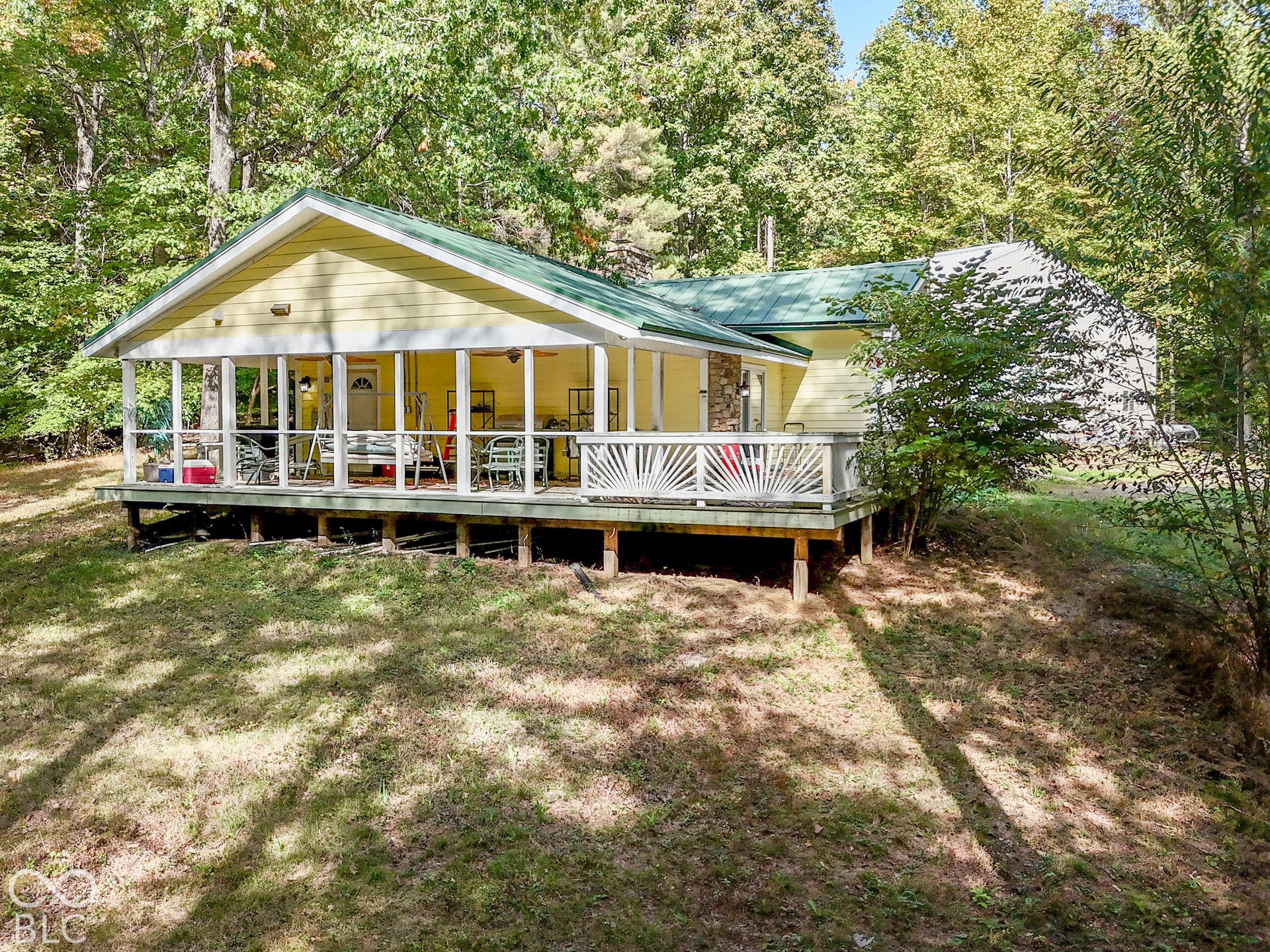 3672 W Hougham Drive, Trafalgar, IN 46181 3672 W Hougham Drive, Trafalgar, IN 46181