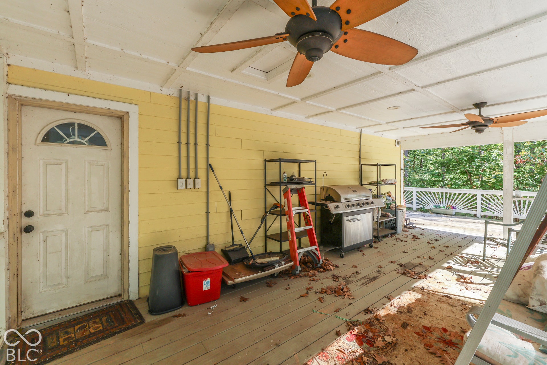 3672 W Hougham Drive, Trafalgar, IN 46181 3672 W Hougham Drive, Trafalgar, IN 46181