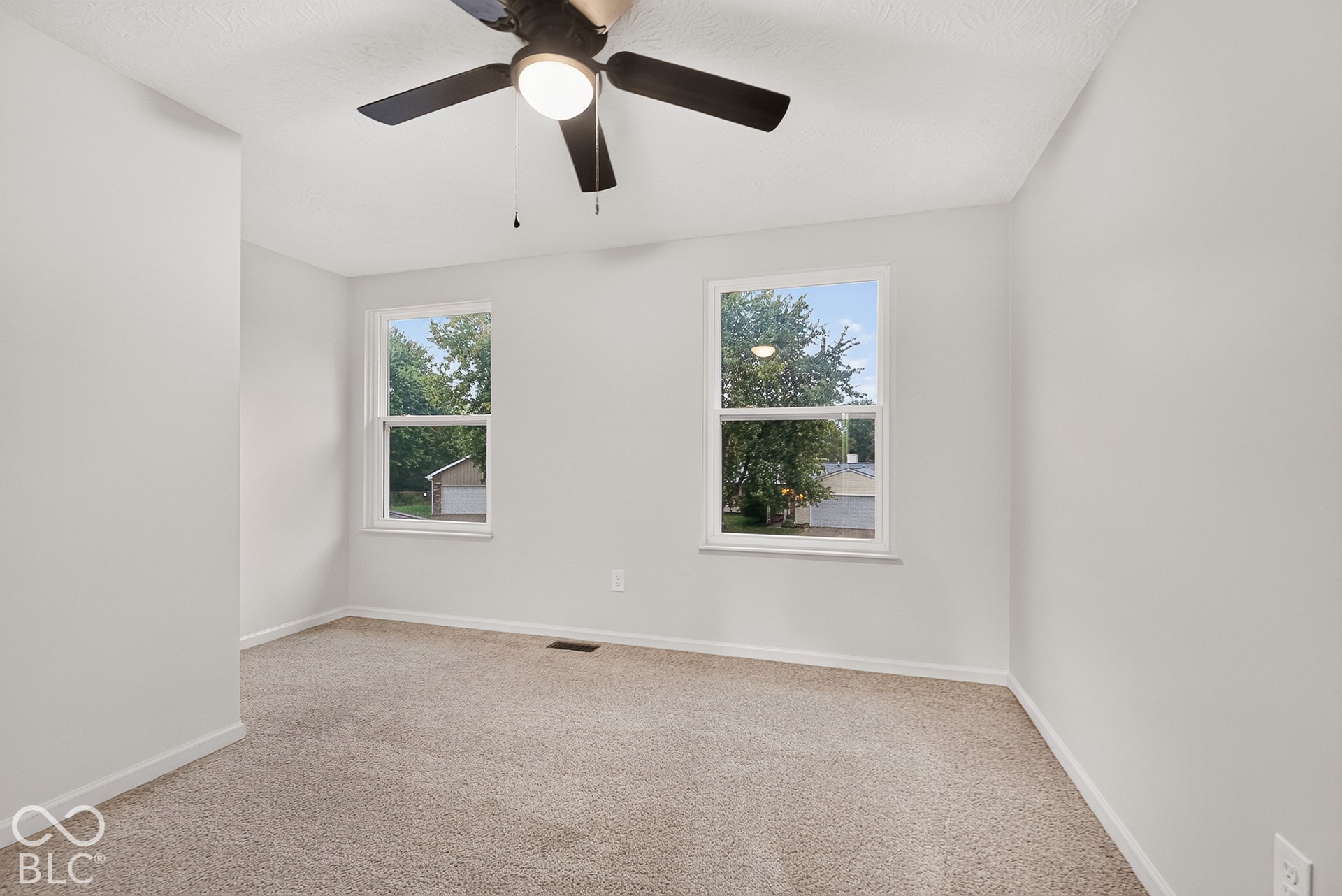5666 Colonist Circle, Indianapolis, IN 46254