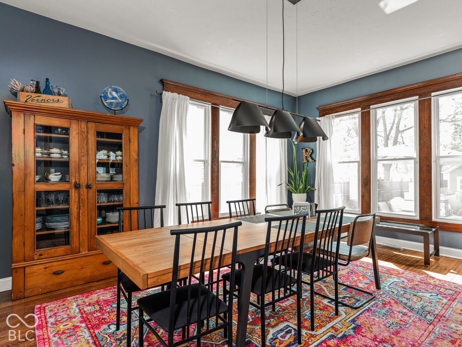 2610 N College Avenue, Indianapolis, IN 46205