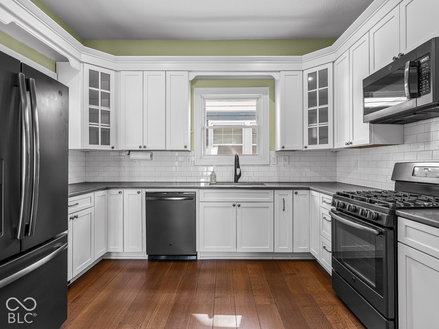 2610 N College Avenue, Indianapolis, IN 46205