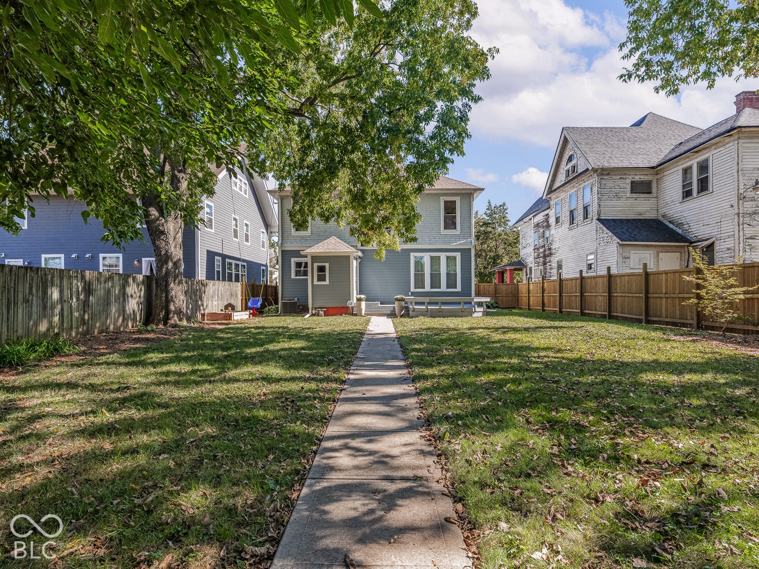 2610 N College Avenue, Indianapolis, IN 46205