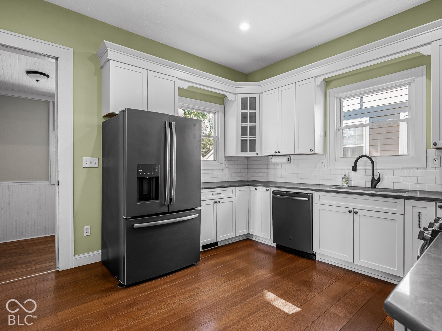 2610 N College Avenue, Indianapolis, IN 46205