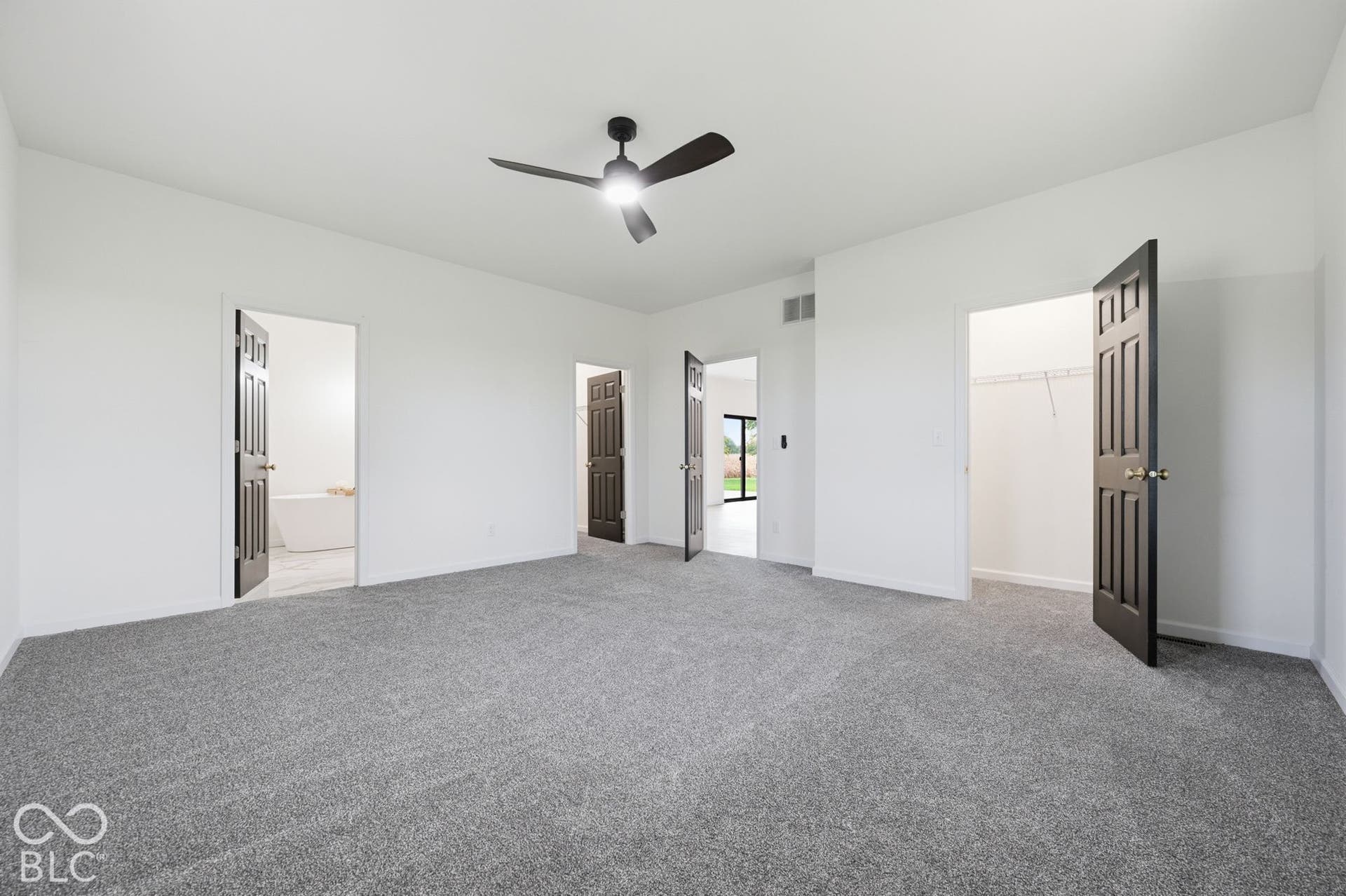 5900 S Burlington Drive, Muncie, IN 47302