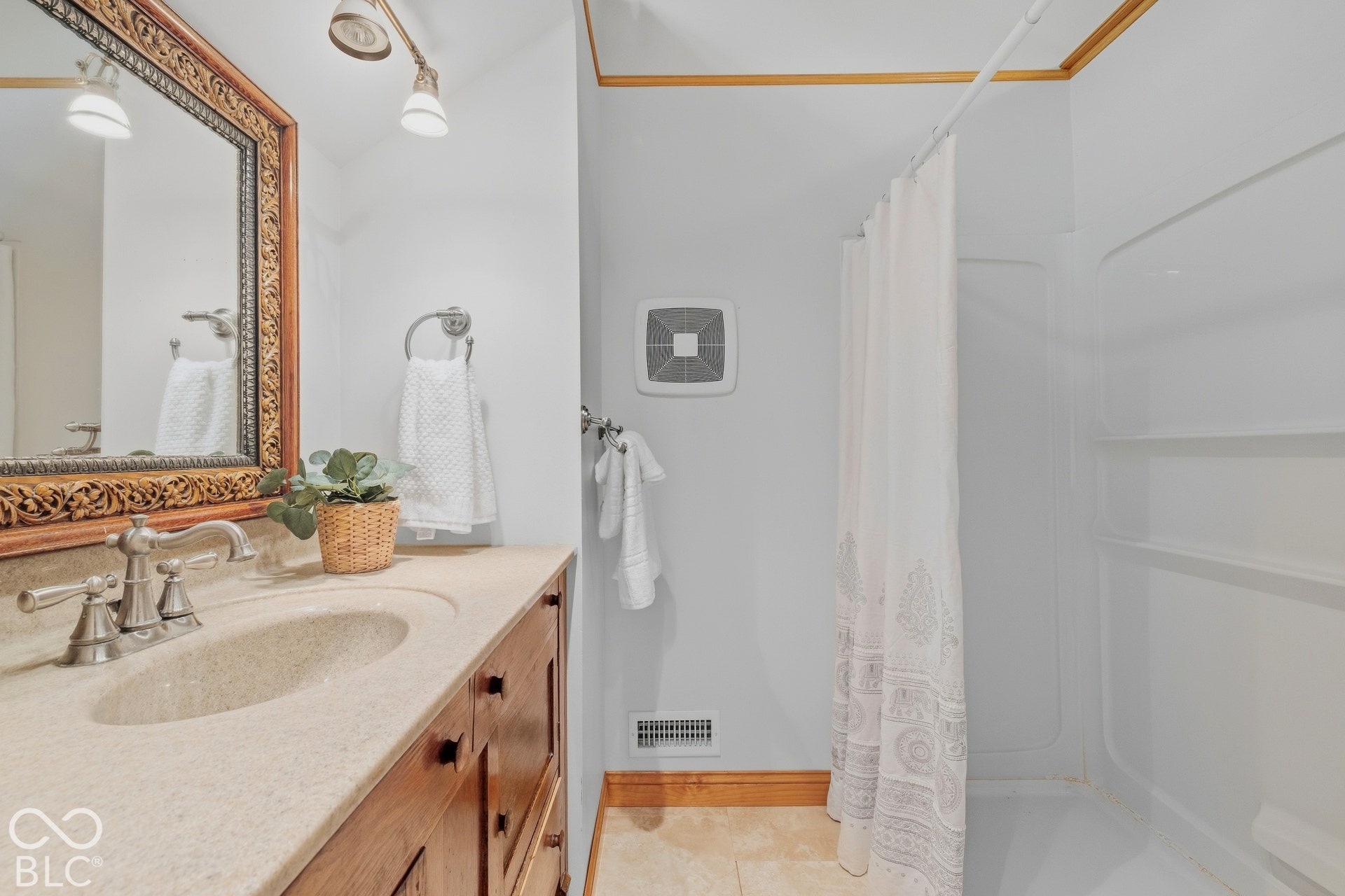4190 W Briarwood Lake South Drive, Monrovia, IN 46157