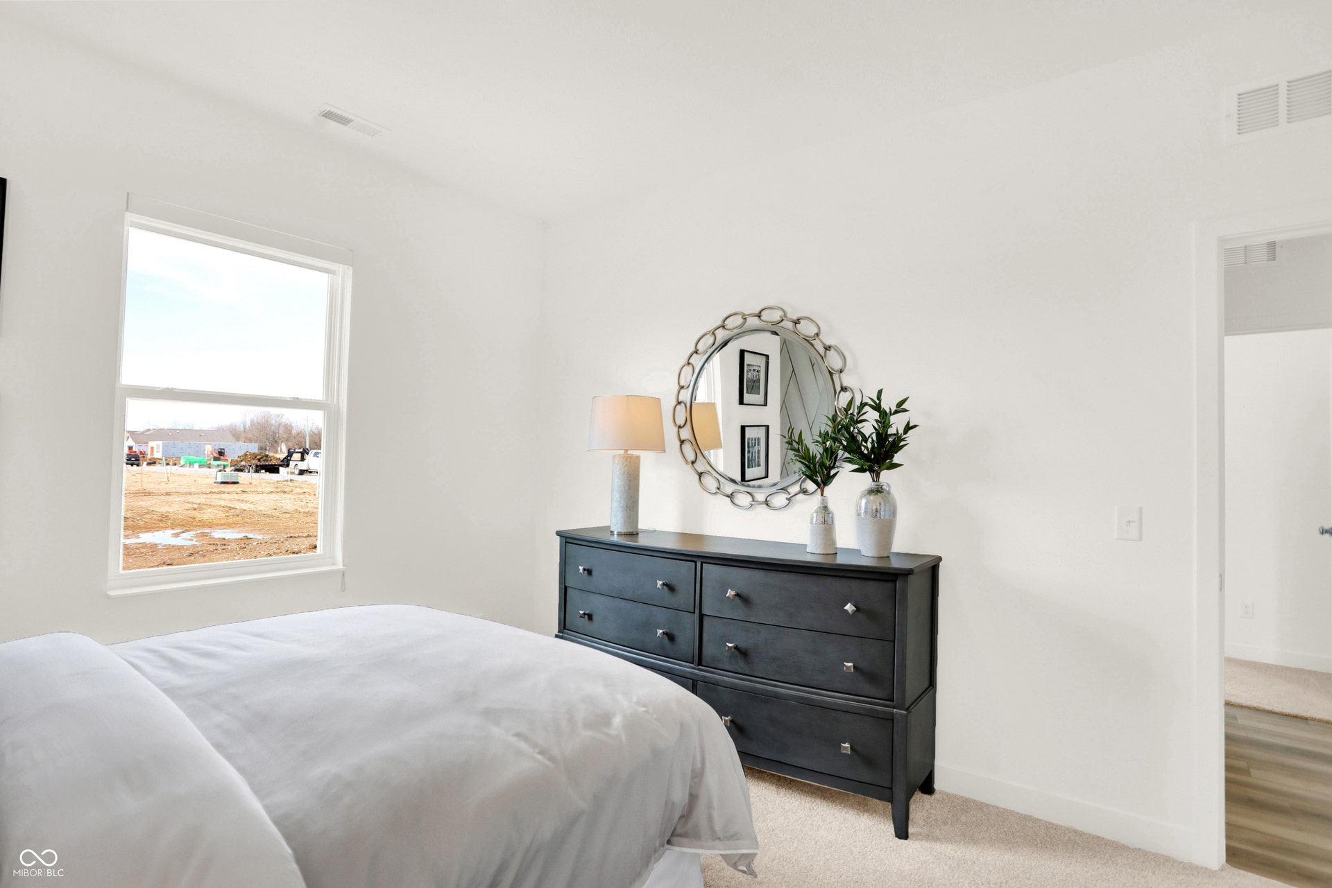 8834 Noble Heights Lane, Indianapolis, IN 46113