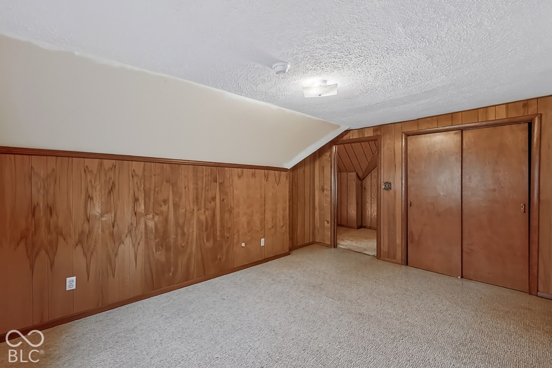 331 S Park Avenue, Batesville, IN 47006