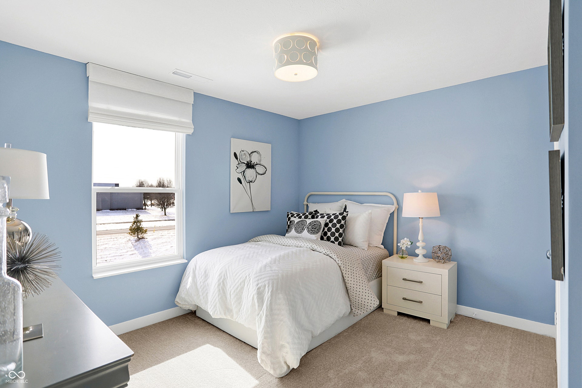 8905 Noble Heights Lane, Indianapolis, IN 46113