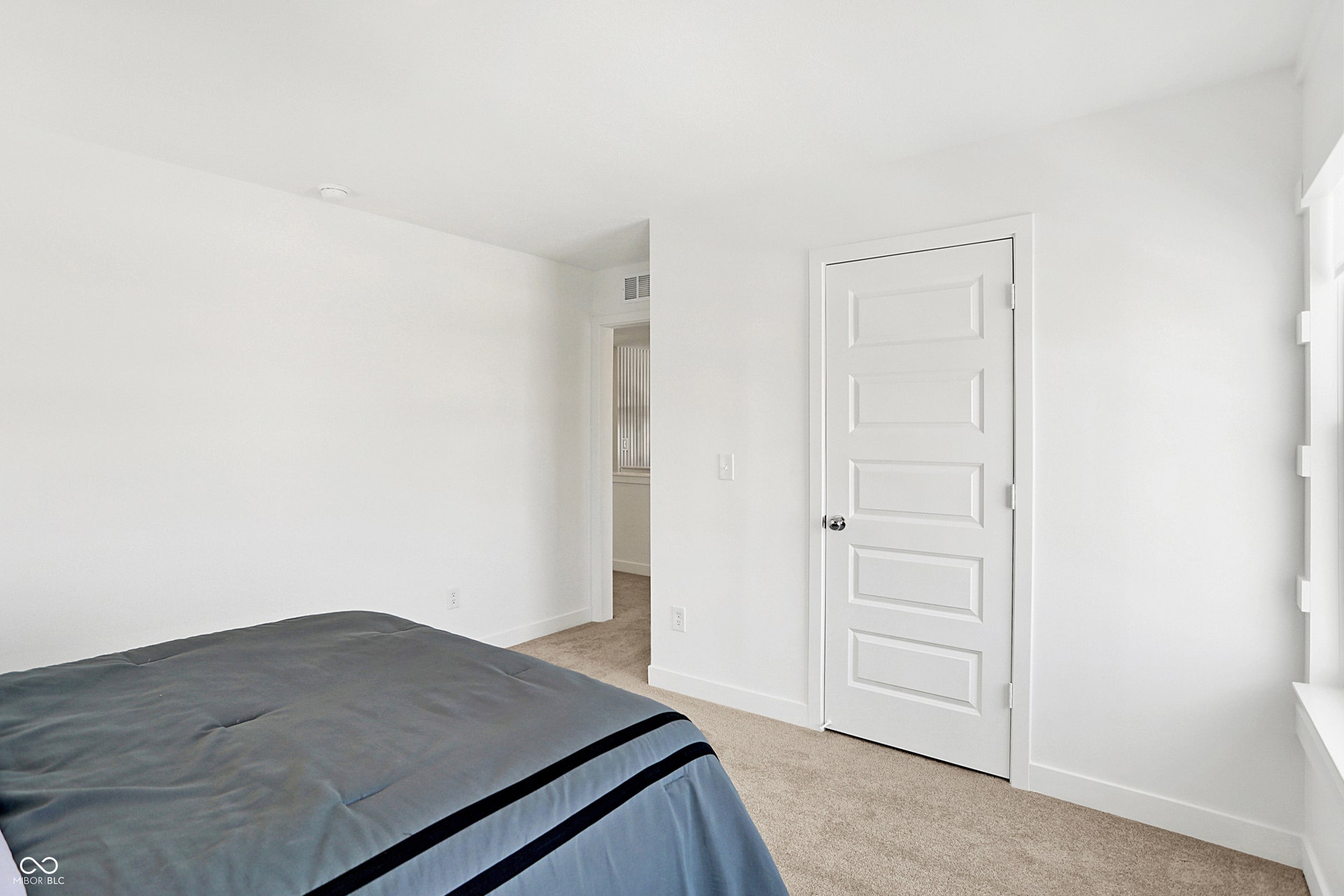 8905 Noble Heights Lane, Indianapolis, IN 46113