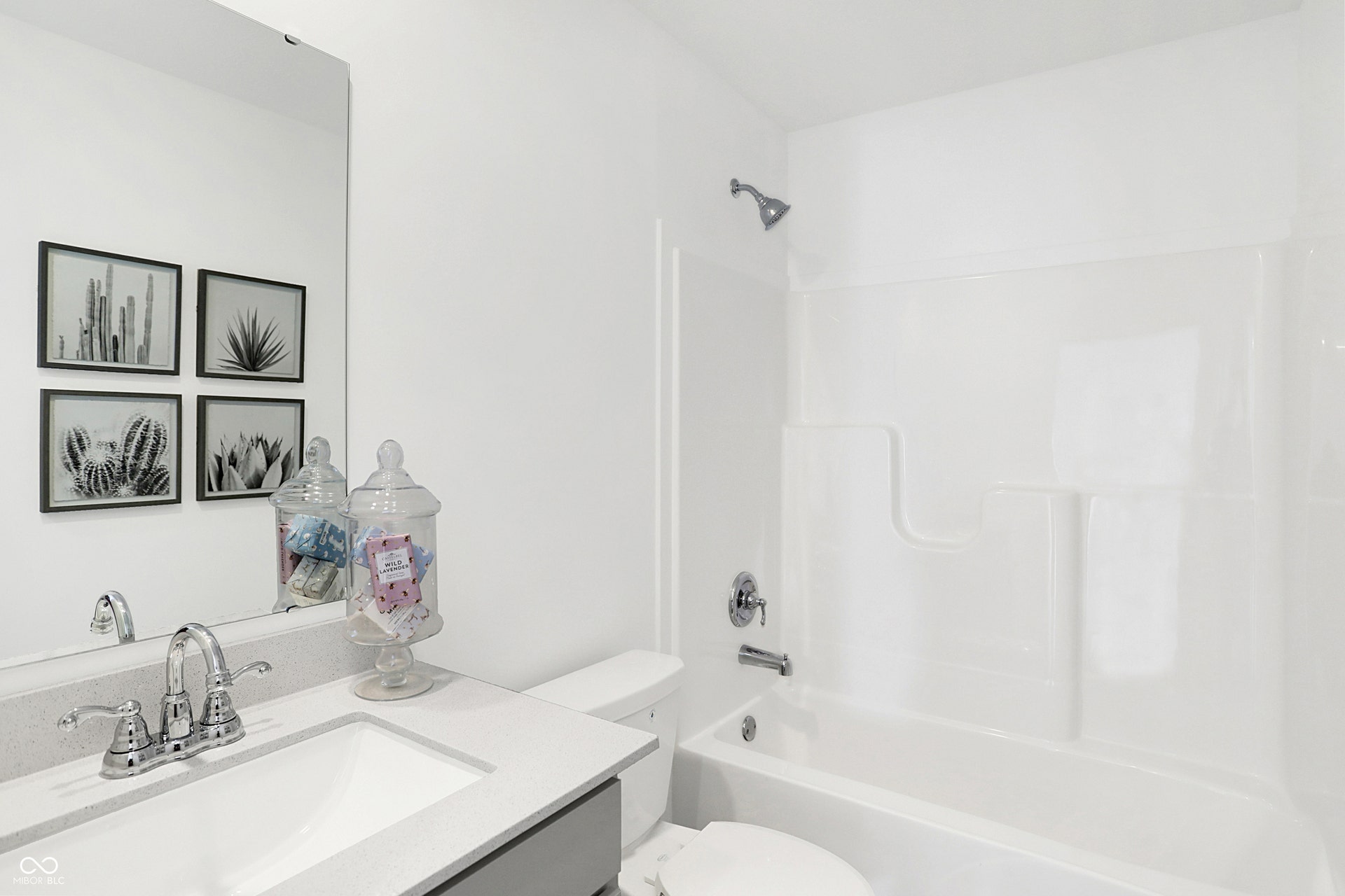 8904 Noble Heights Lane, Indianapolis, IN 46113