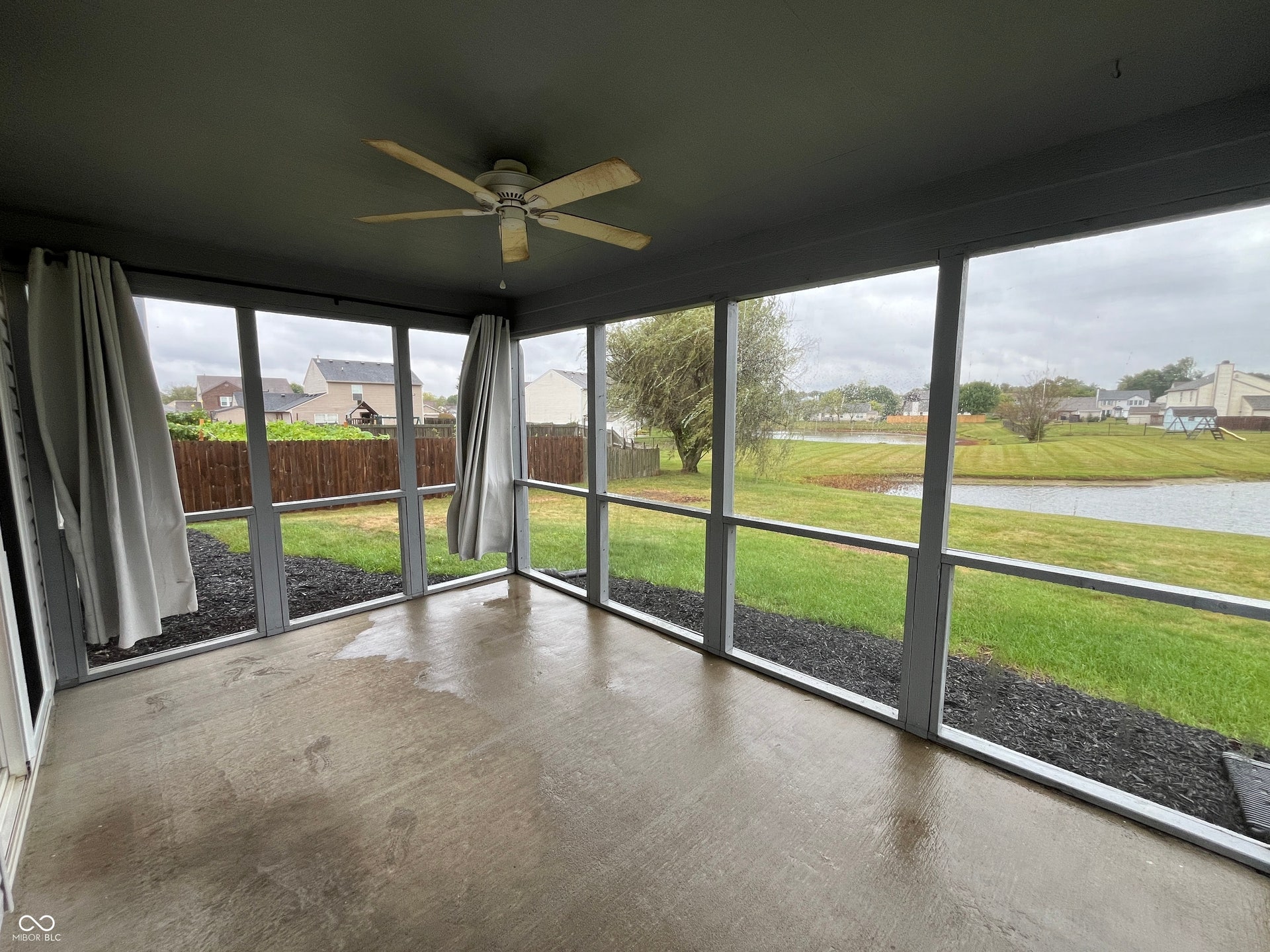 249 Pineview Drive, Mooresville, IN 46158