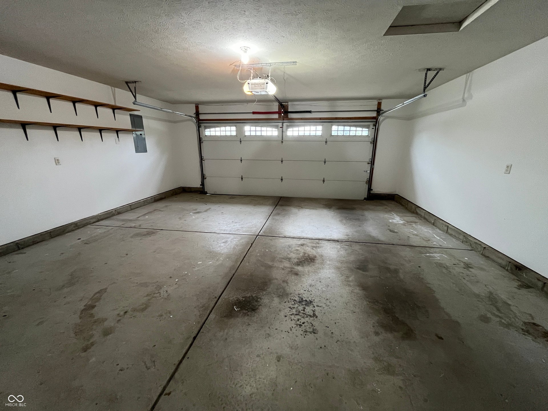249 Pineview Drive, Mooresville, IN 46158