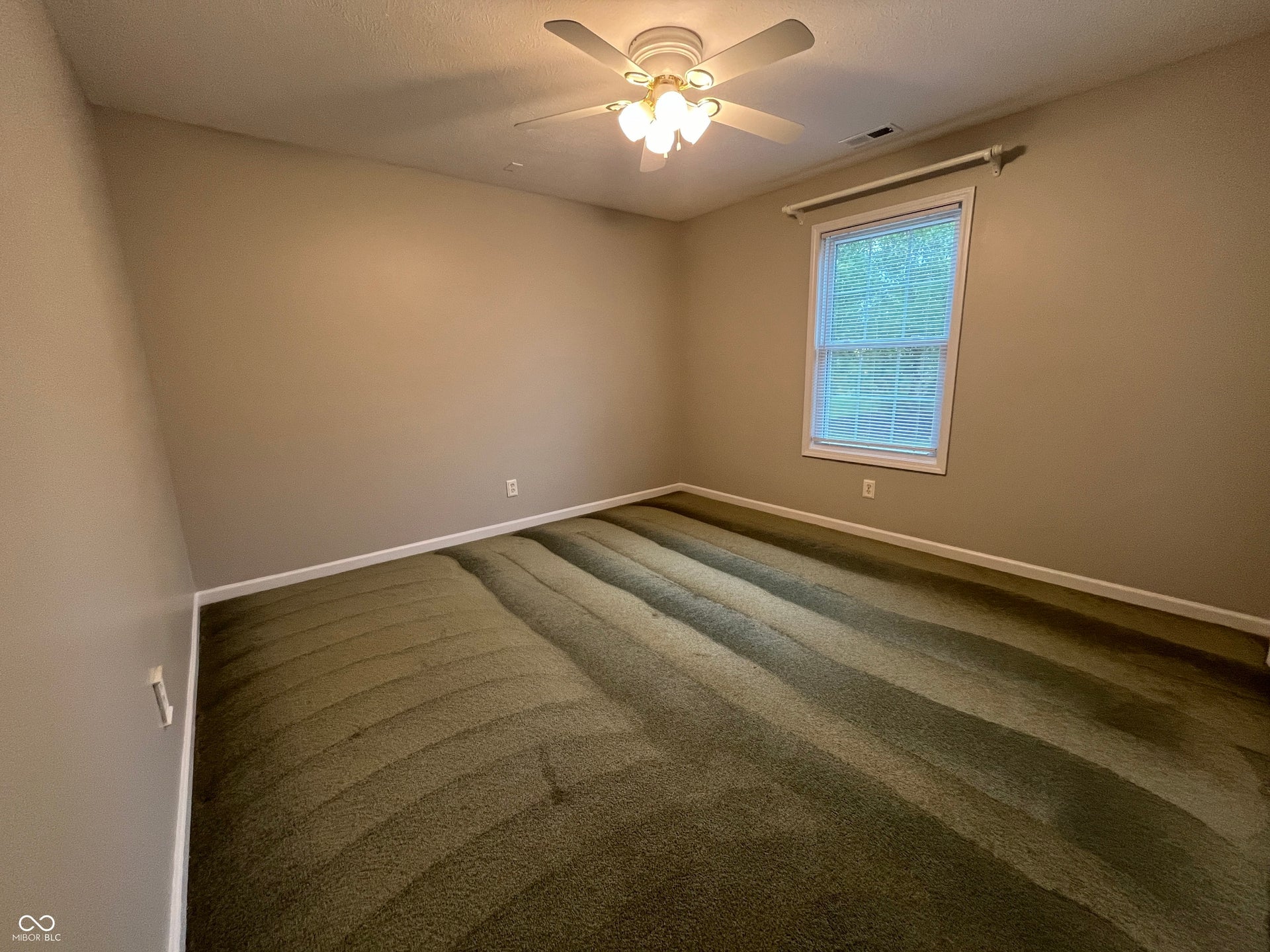 249 Pineview Drive, Mooresville, IN 46158