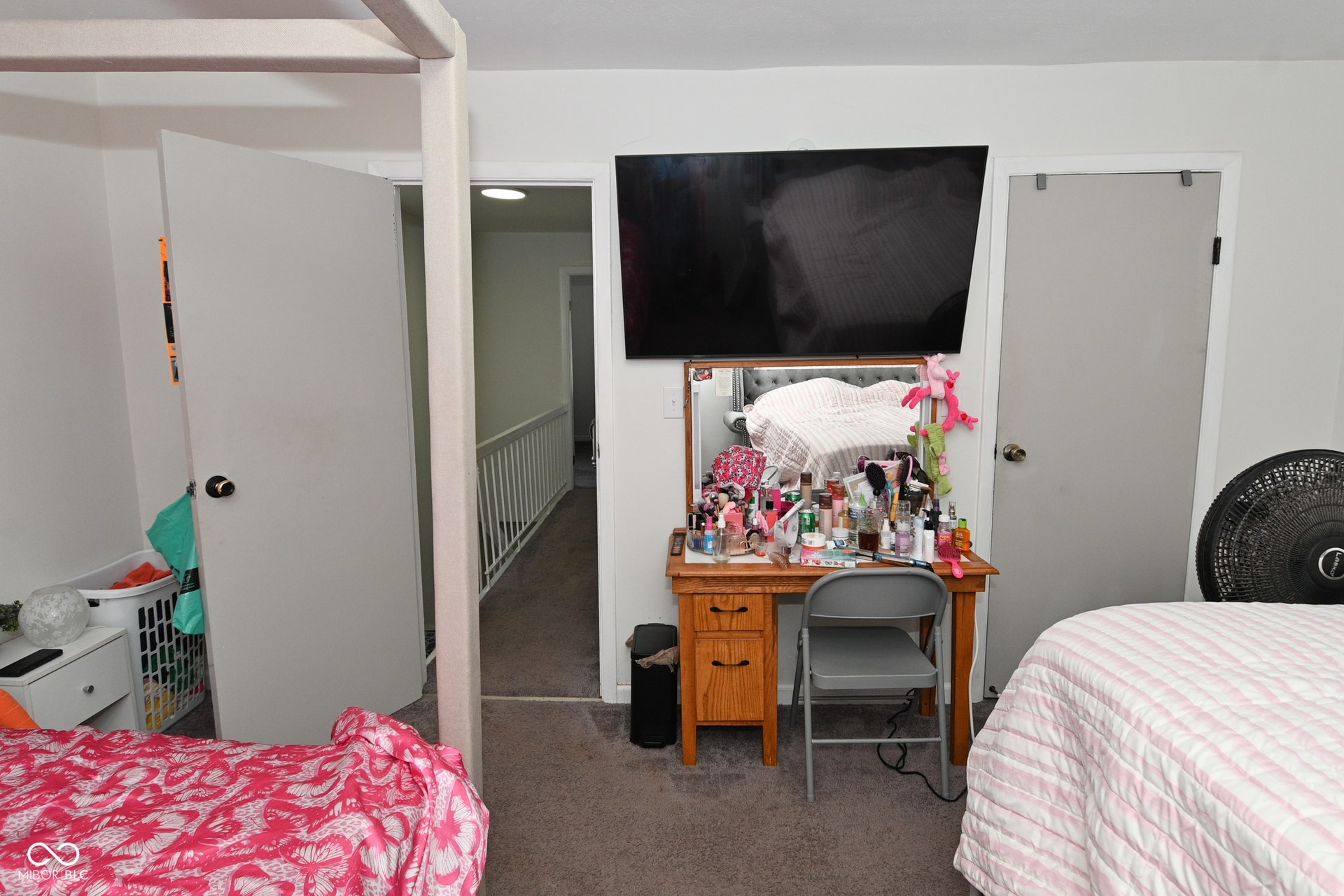 7368 Country Brook Drive, Indianapolis, IN 46260