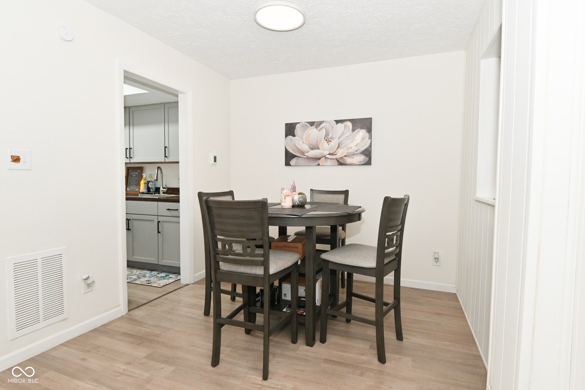 7368 Country Brook Drive, Indianapolis, IN 46260