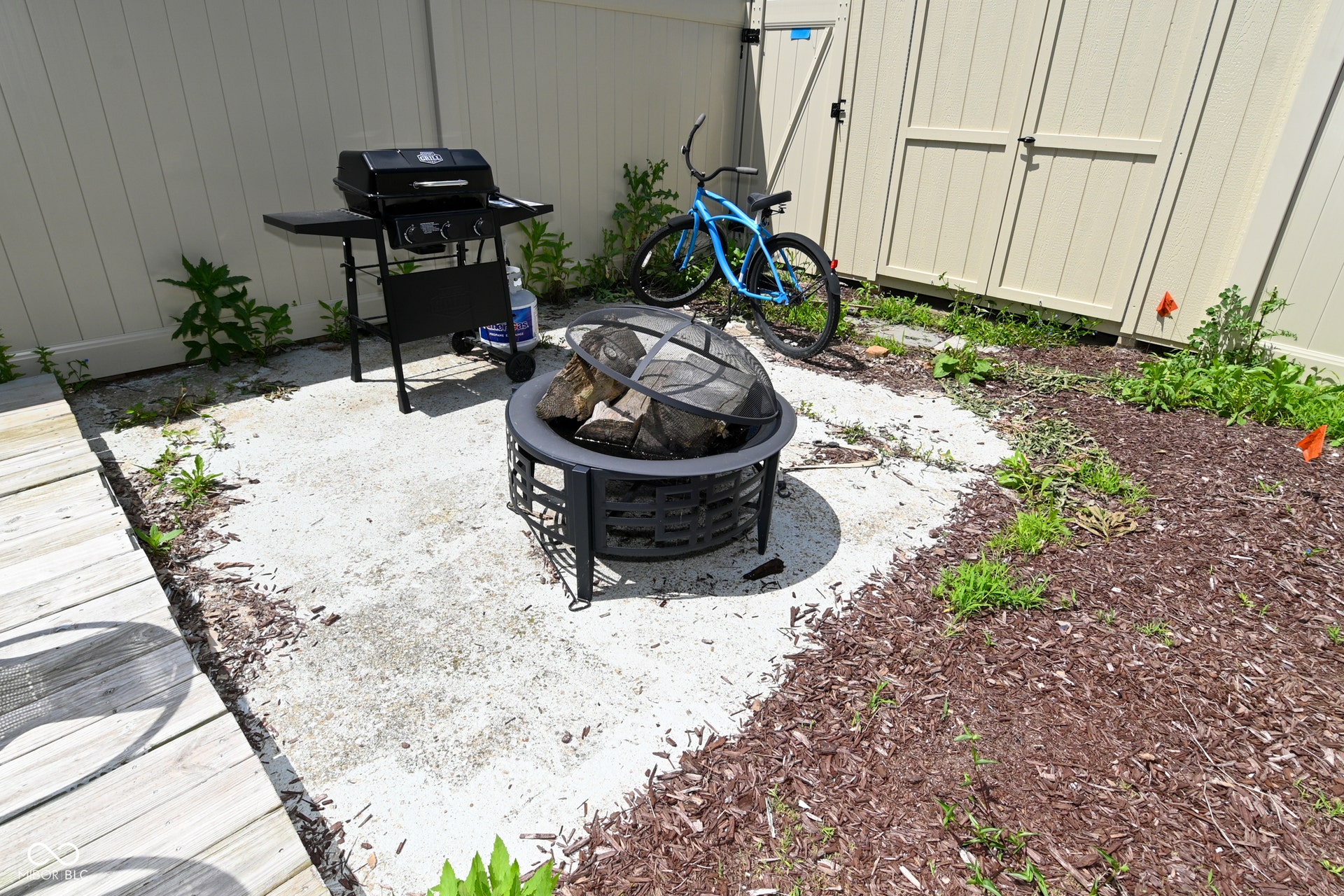 7368 Country Brook Drive, Indianapolis, IN 46260