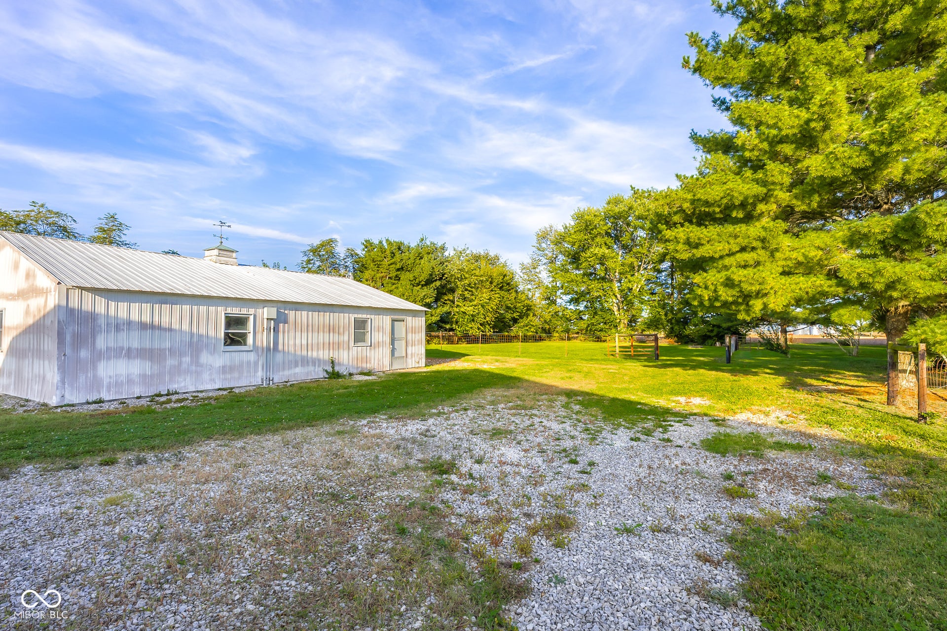 3660 E 300 S, Columbus, IN 47201