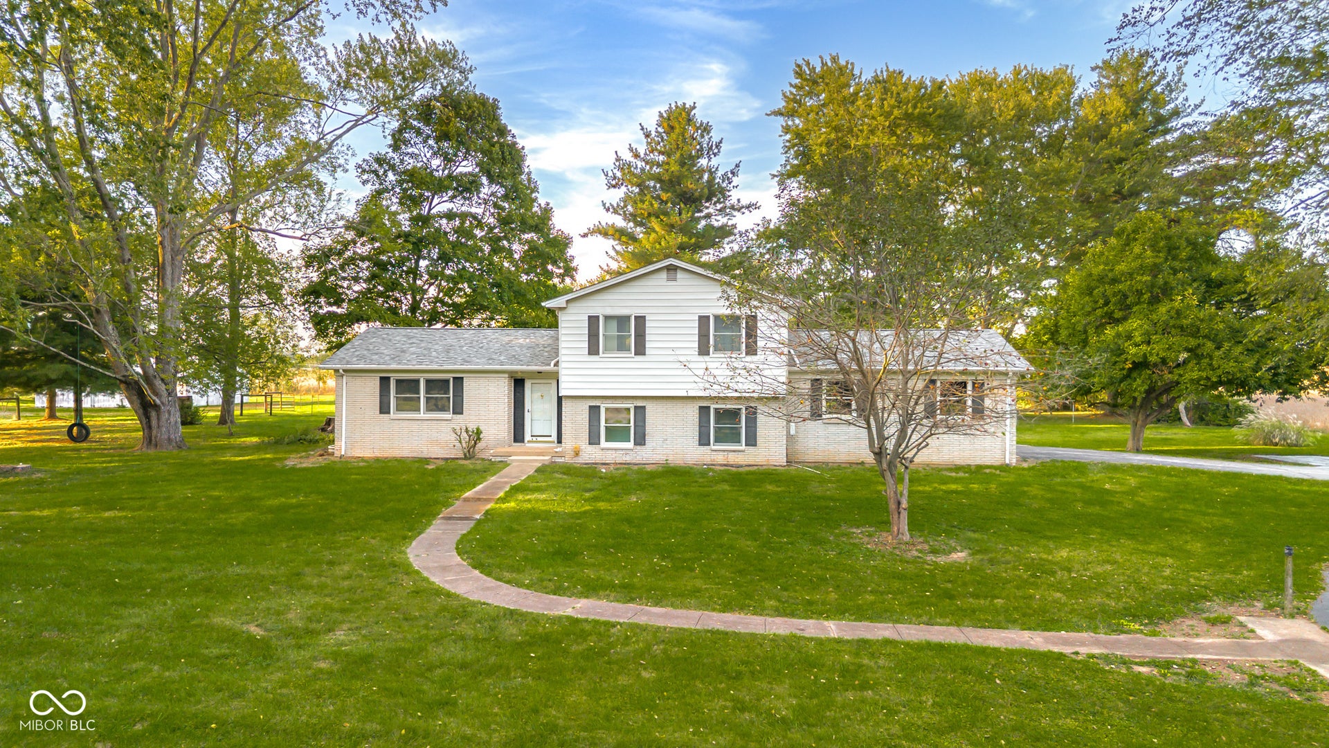 3660 E 300 S, Columbus, IN 47201