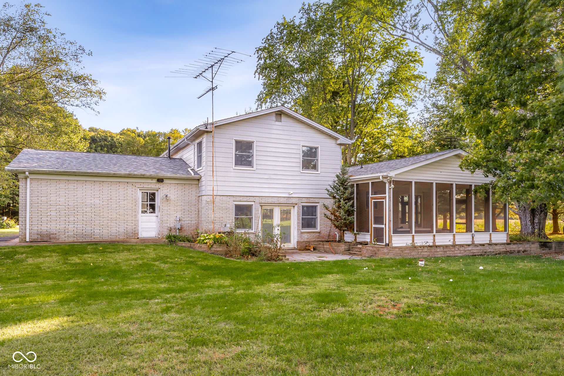 3660 E 300 S, Columbus, IN 47201