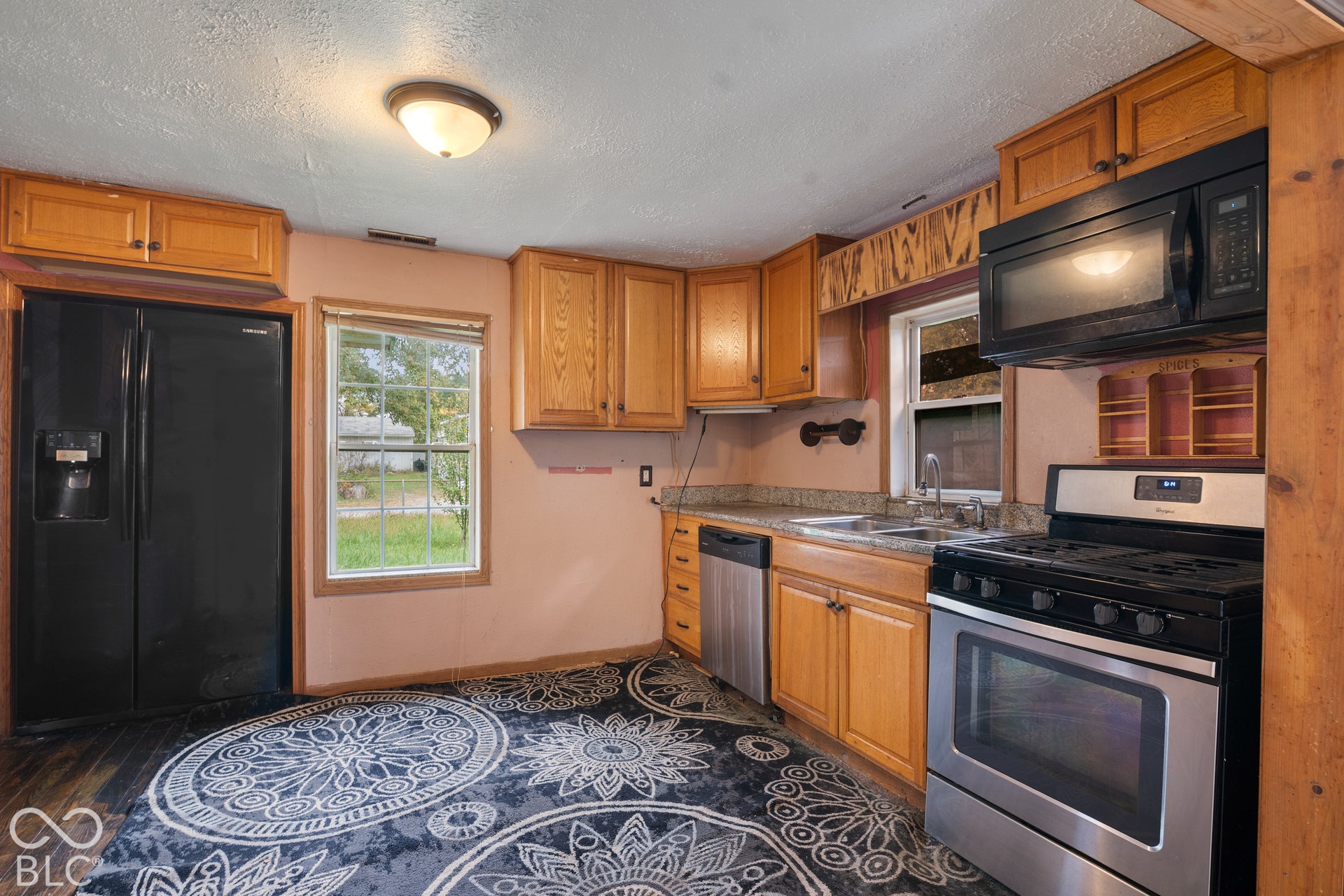 4015 Madison Street, Sheridan, IN 46069 4015 Madison Street, Sheridan, IN 46069