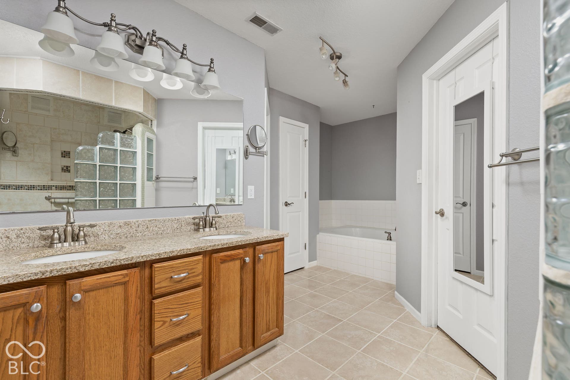 6198 White Birch Drive, Fishers, IN 46038