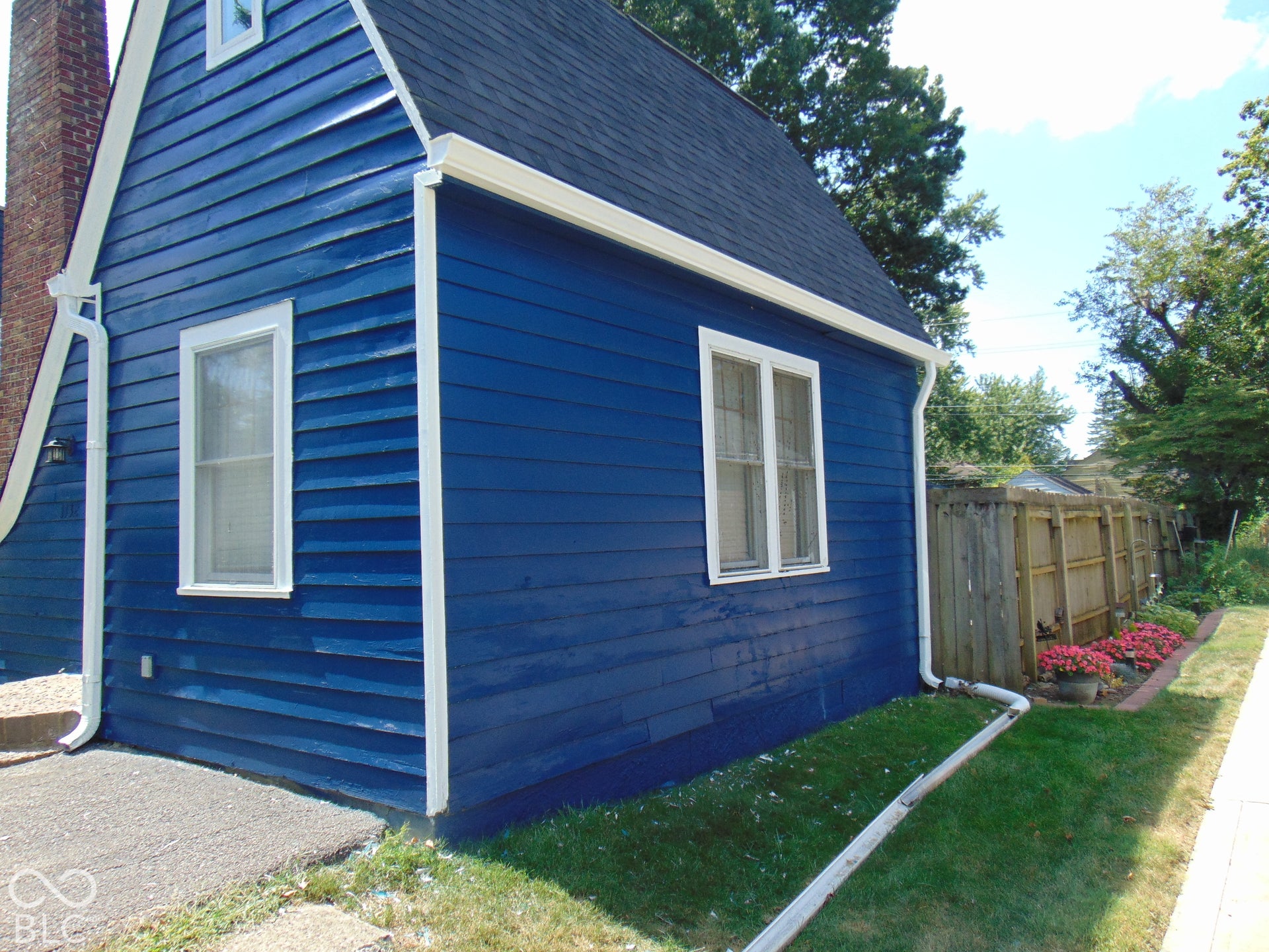 1132 N Hawthorne Lane, Indianapolis, IN 46219 1132 N Hawthorne Lane, Indianapolis, IN 46219