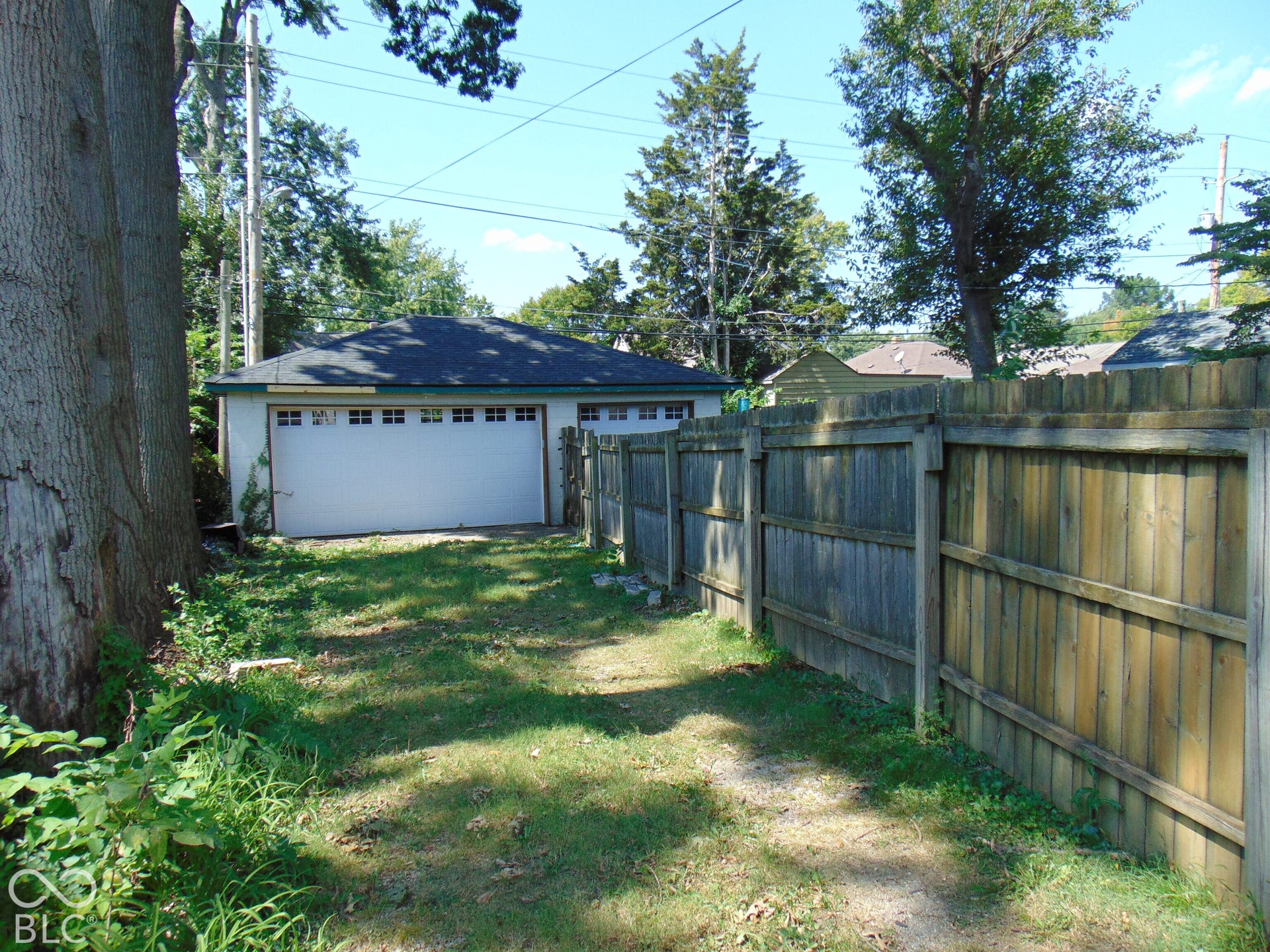 1132 N Hawthorne Lane, Indianapolis, IN 46219 1132 N Hawthorne Lane, Indianapolis, IN 46219